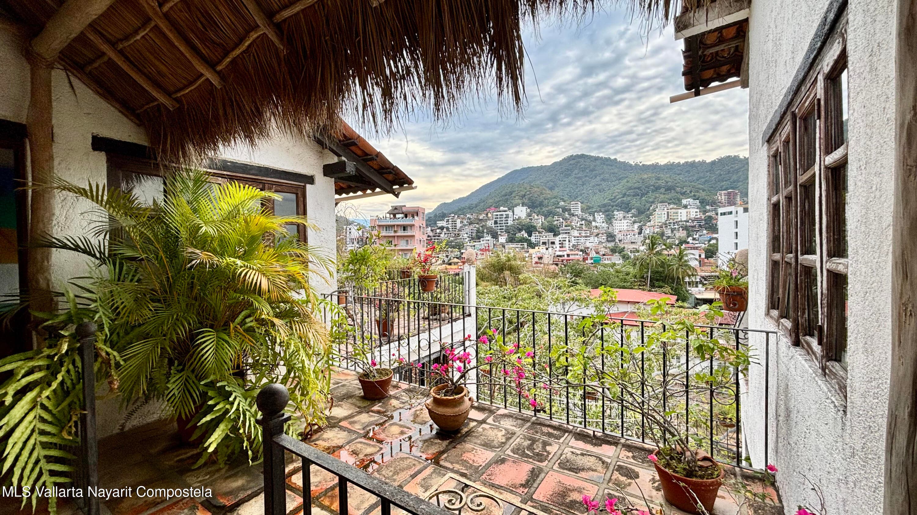 552 Cuauhtemoc 8