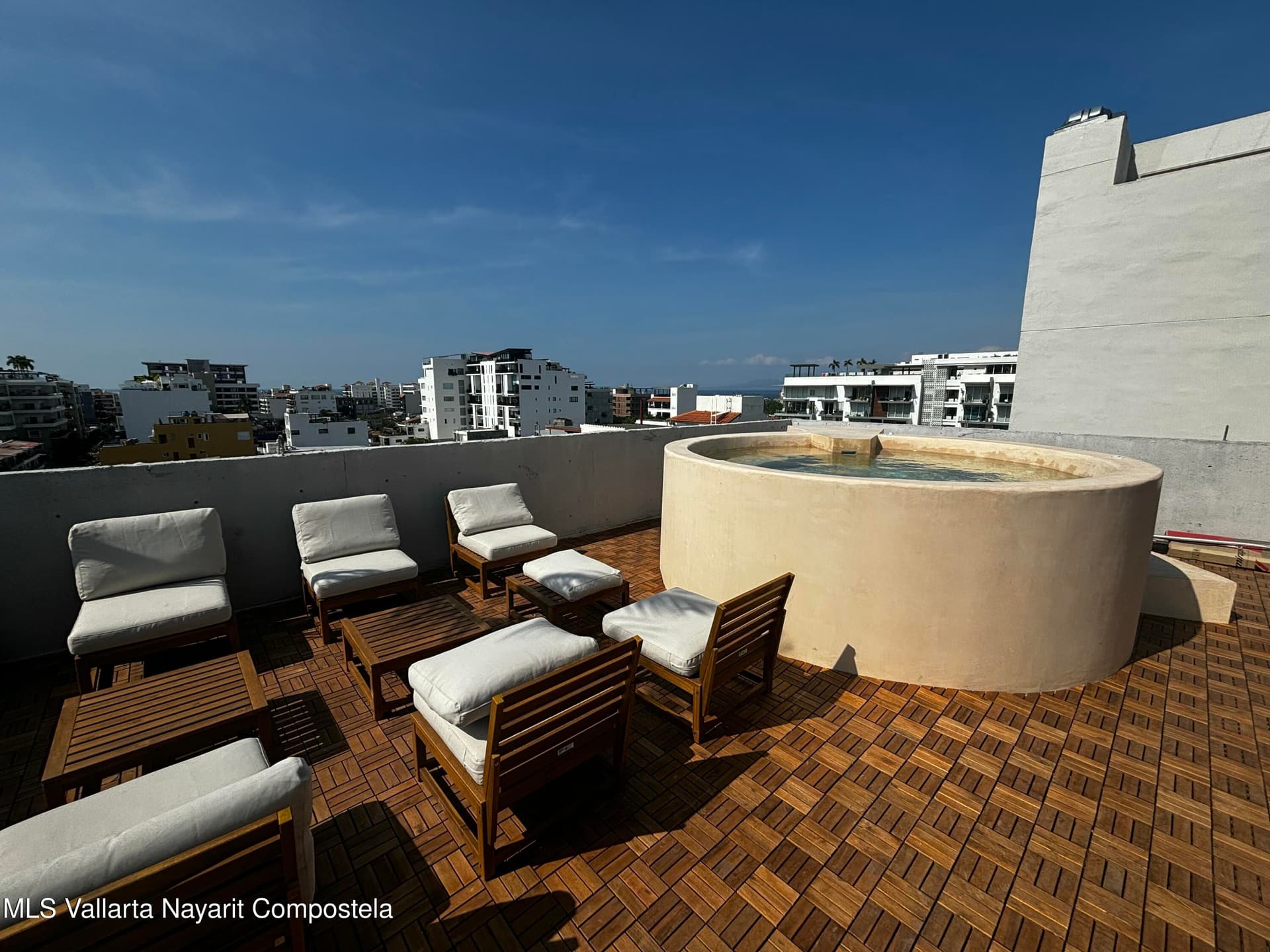 Varia Living 10