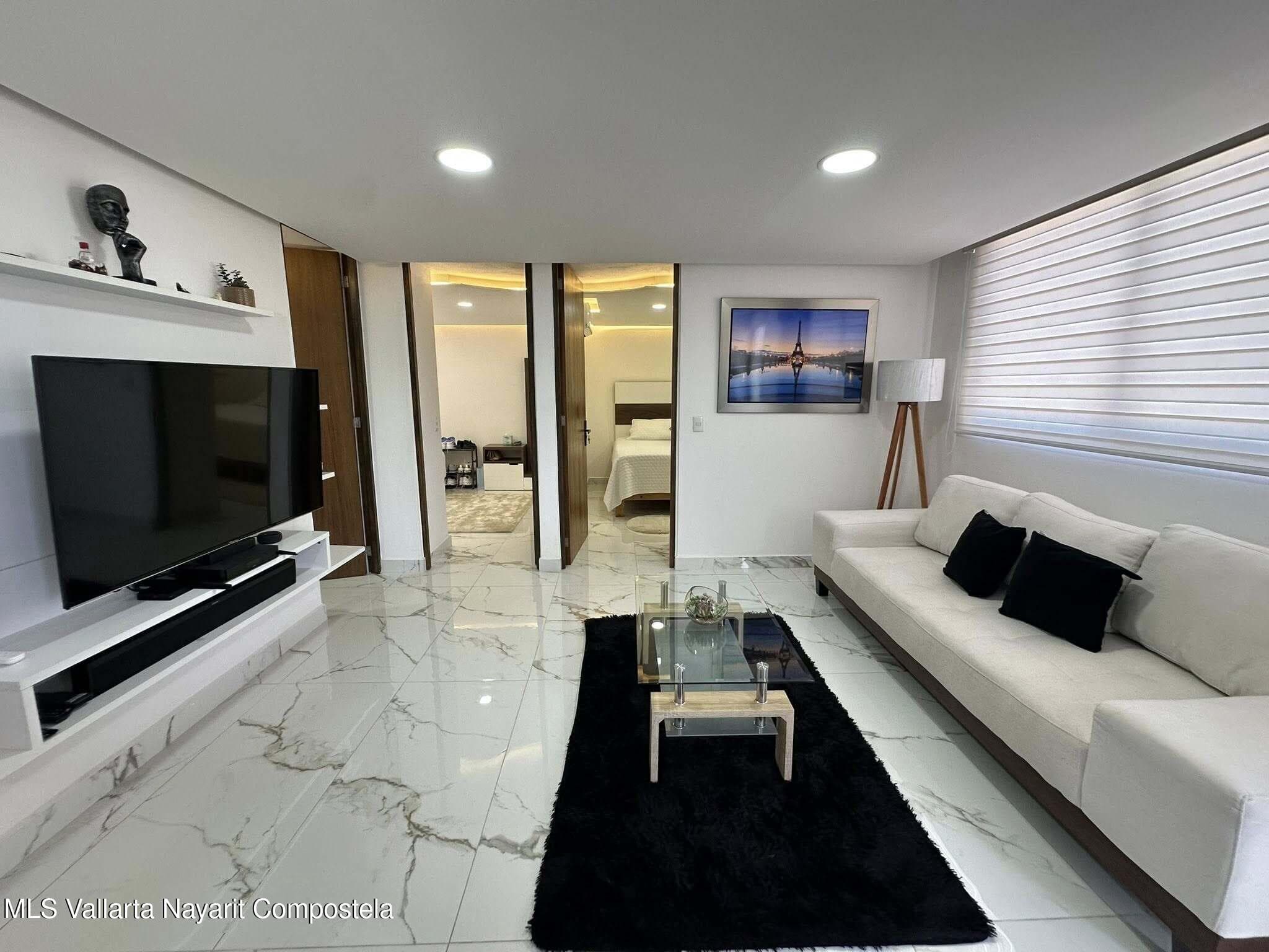 604 Avenida Federacion 9