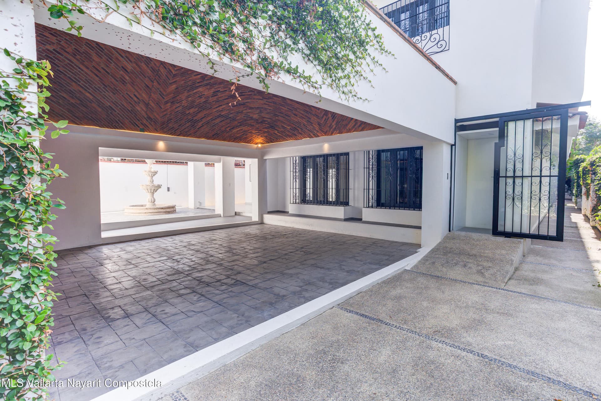 109 Paseo del Salmon 5