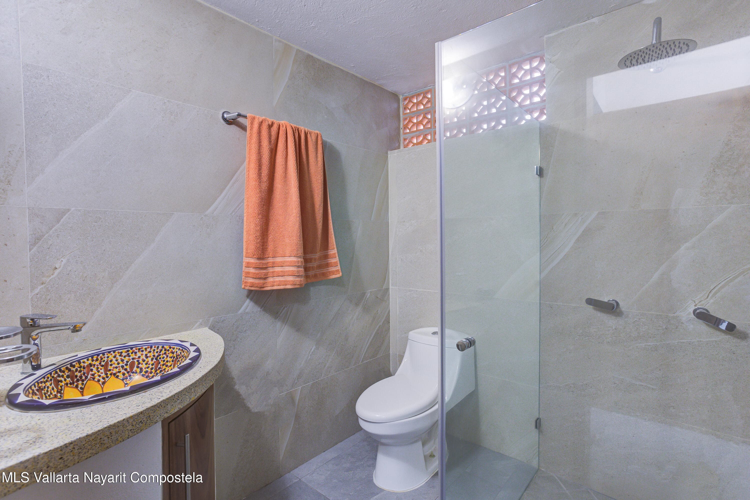 109 Paseo del Salmon 35