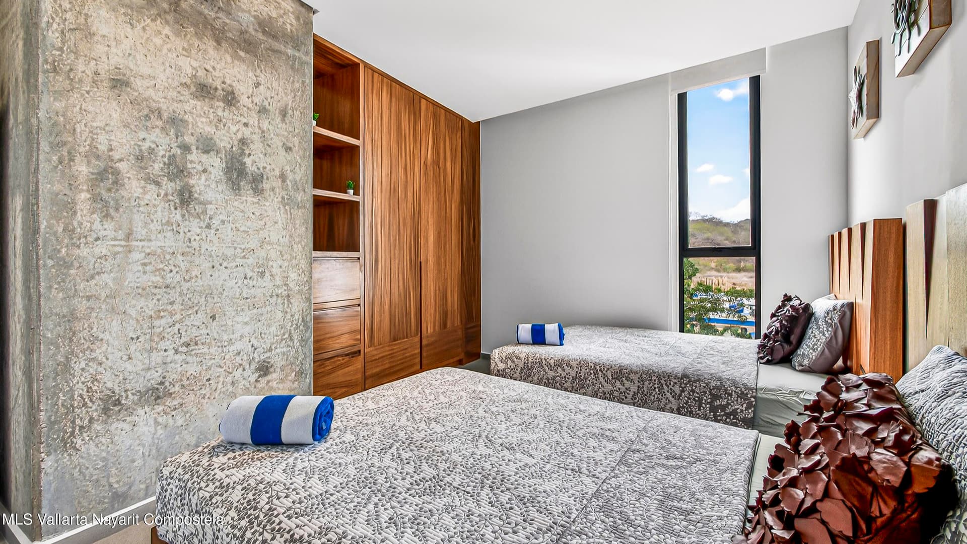 Arama Bay 30