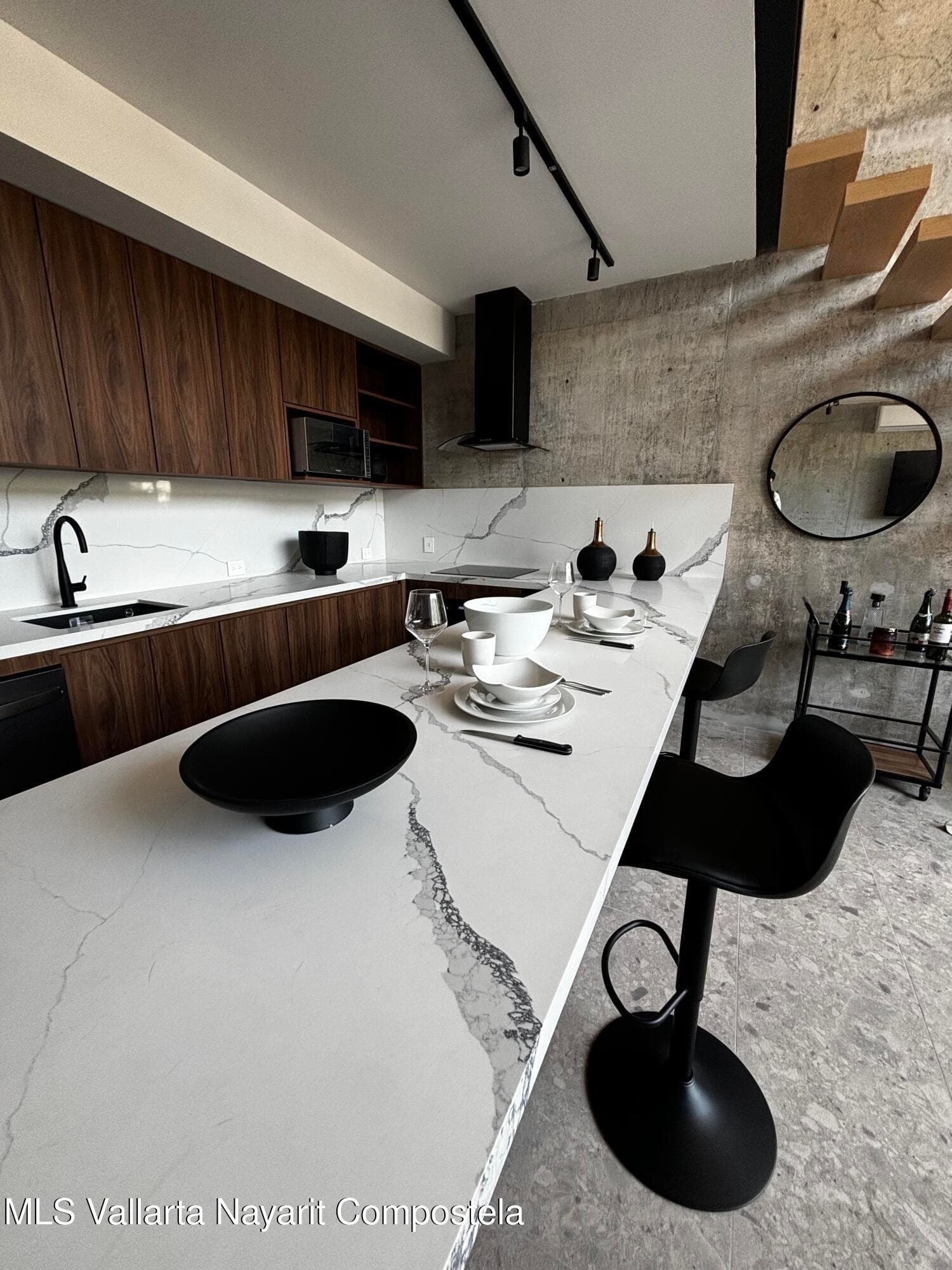 Varia Living 6