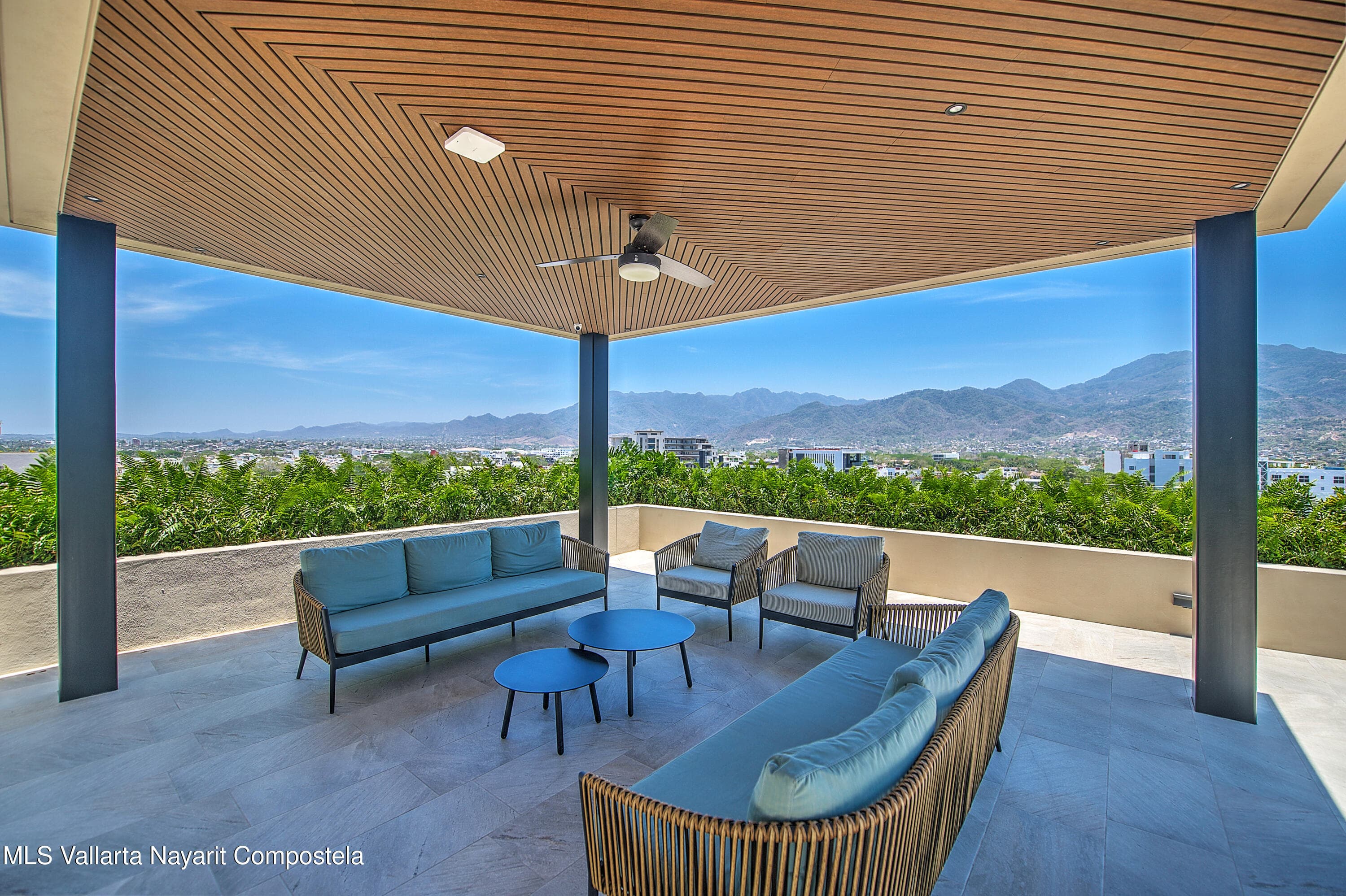 117 PALM SPRING 30
