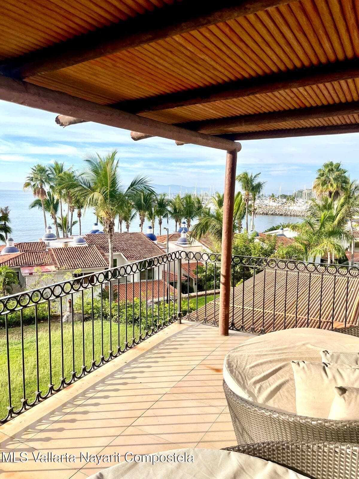 1.2 Carretera Punta de Mita 30