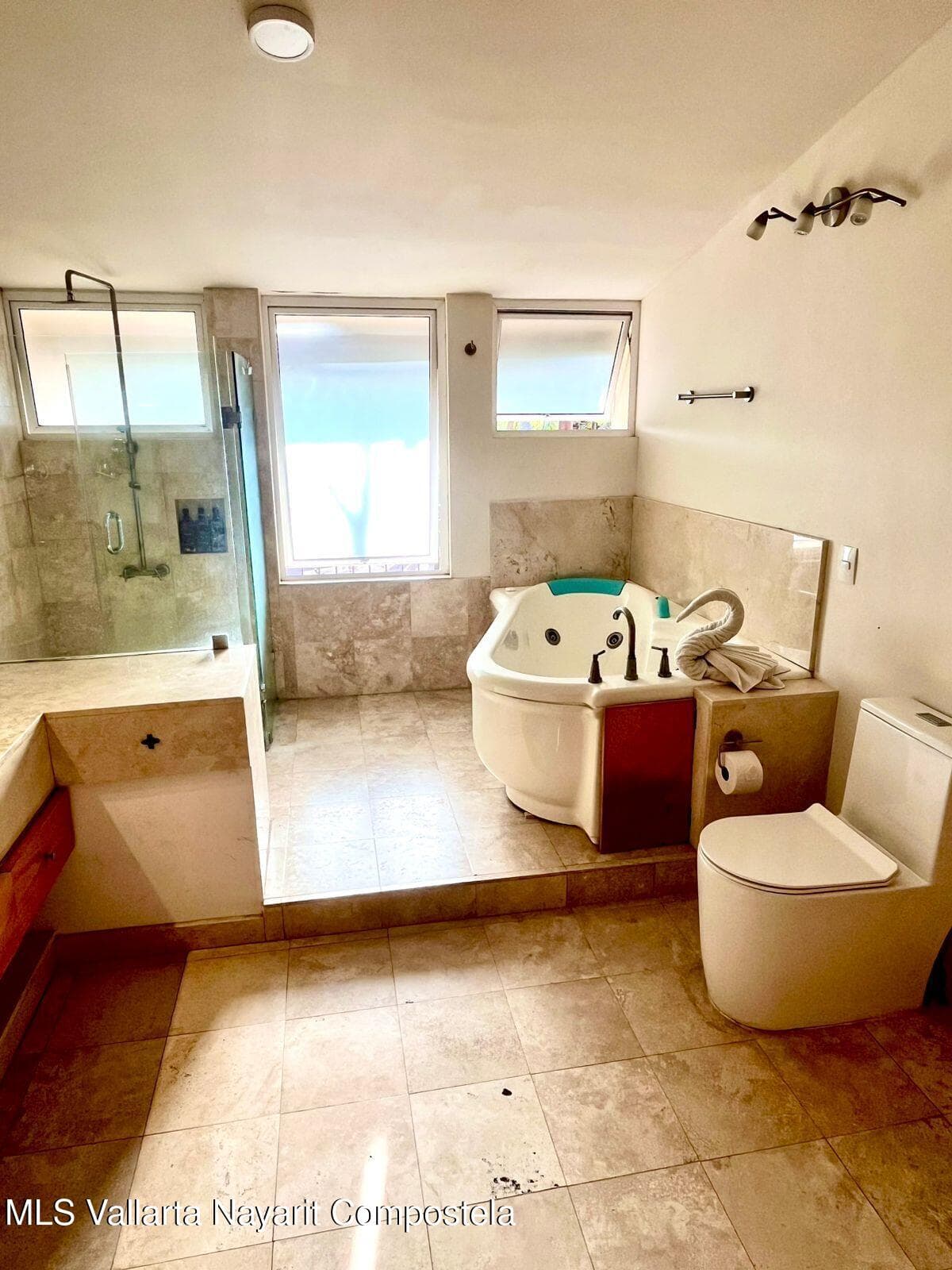1.2 Carretera Punta de Mita 21