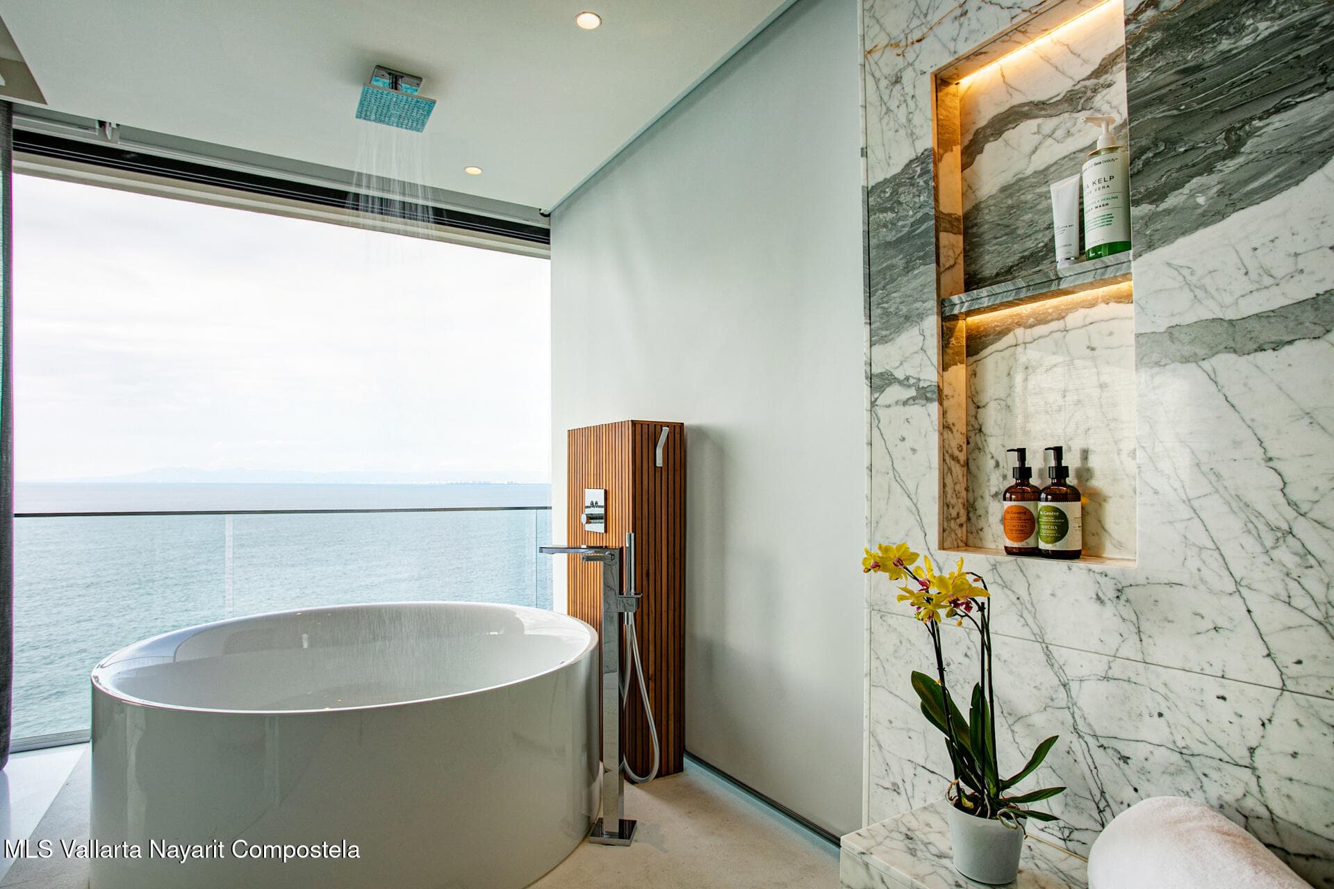 The Reef 28