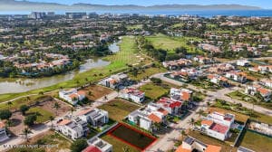 153 Avenida Mexico 6