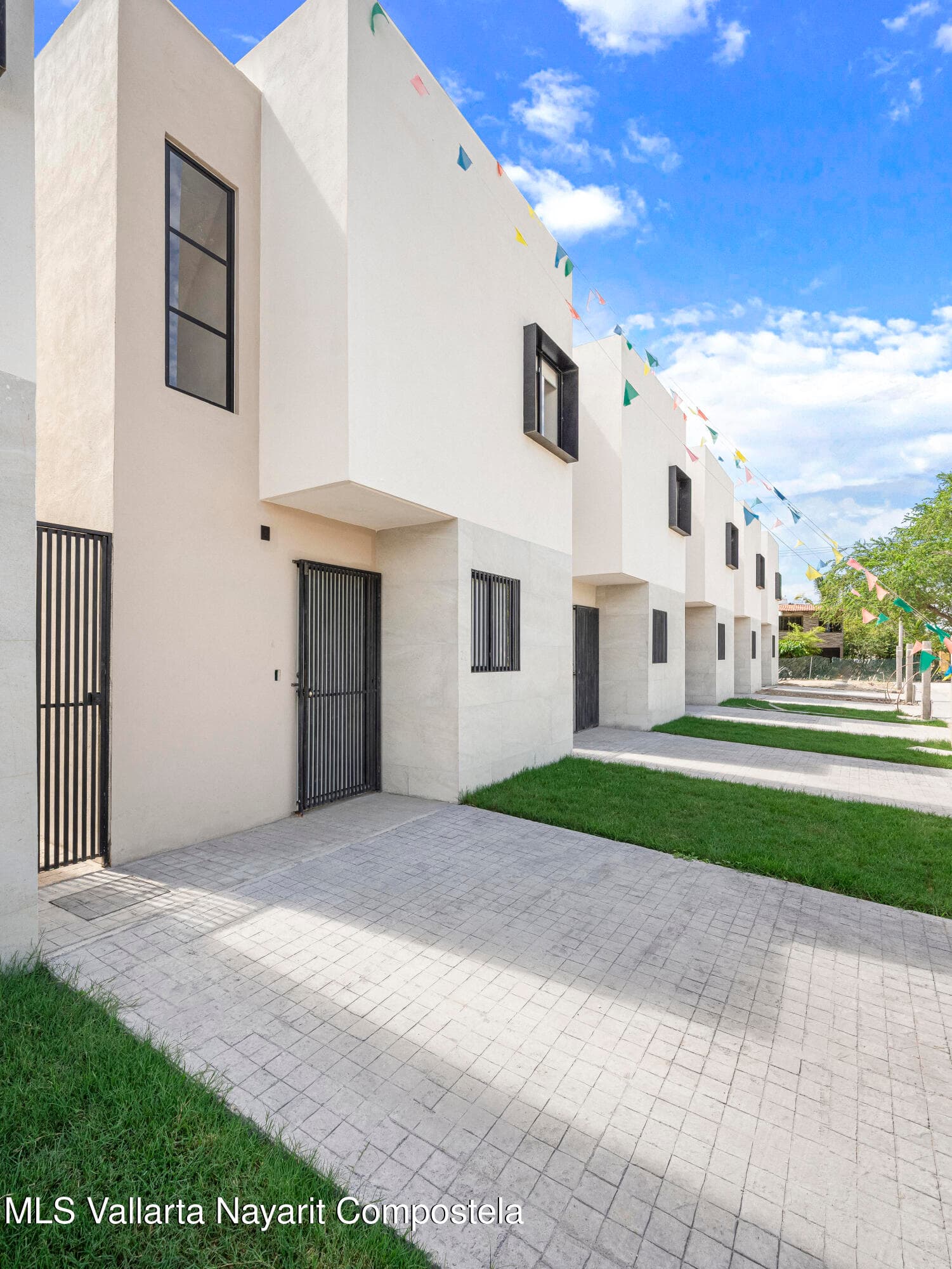 9 C. Elote 2