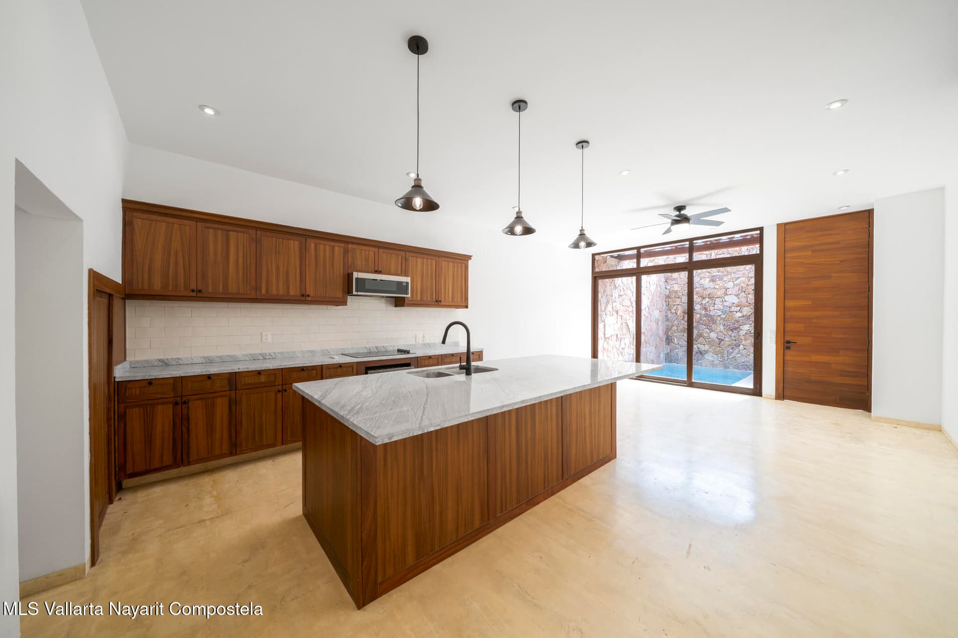 9A Privada de Rinconada Privada 5