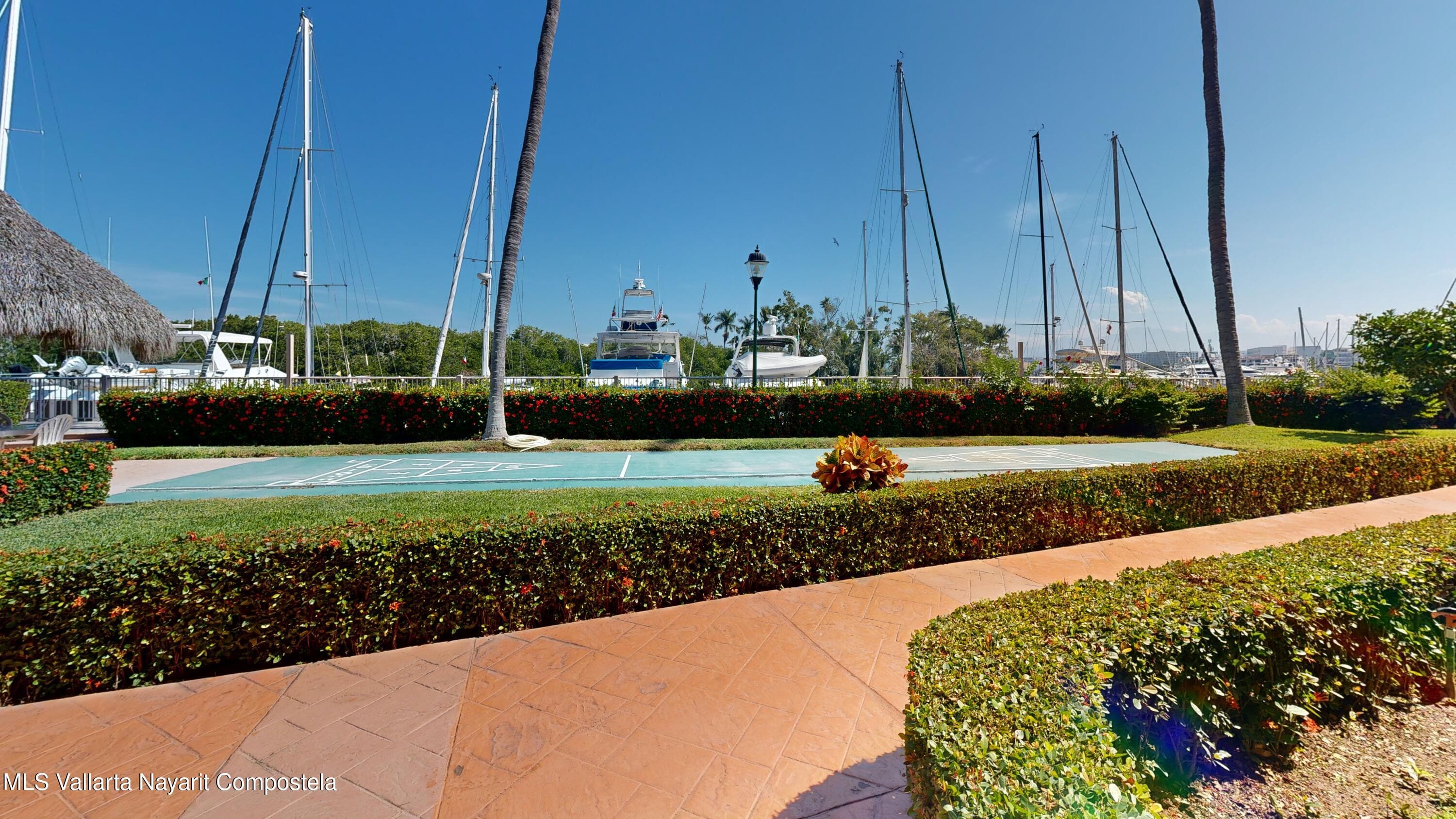 Marina Residences 16