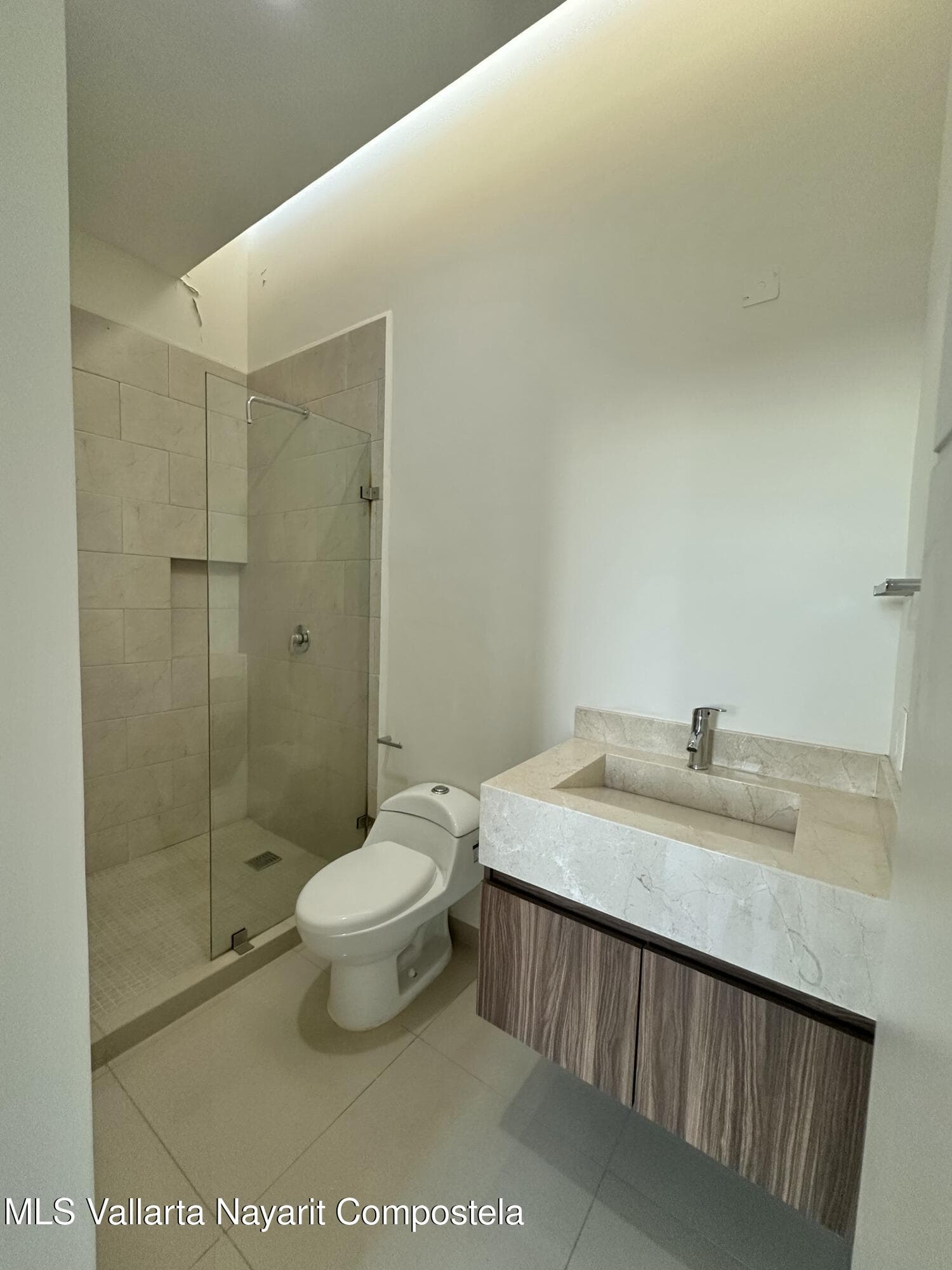 Ebano Residencial 18