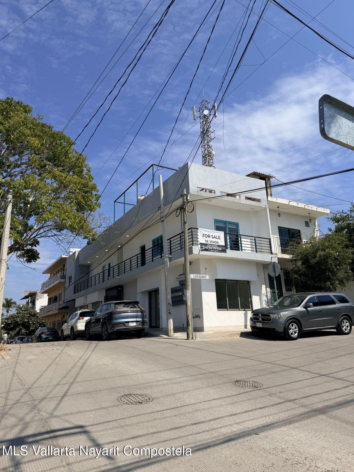 33 Calle Lucio Blanco 3