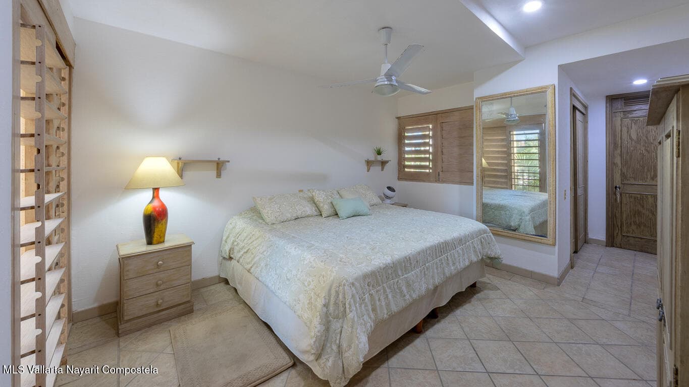 Bay View Grand 14