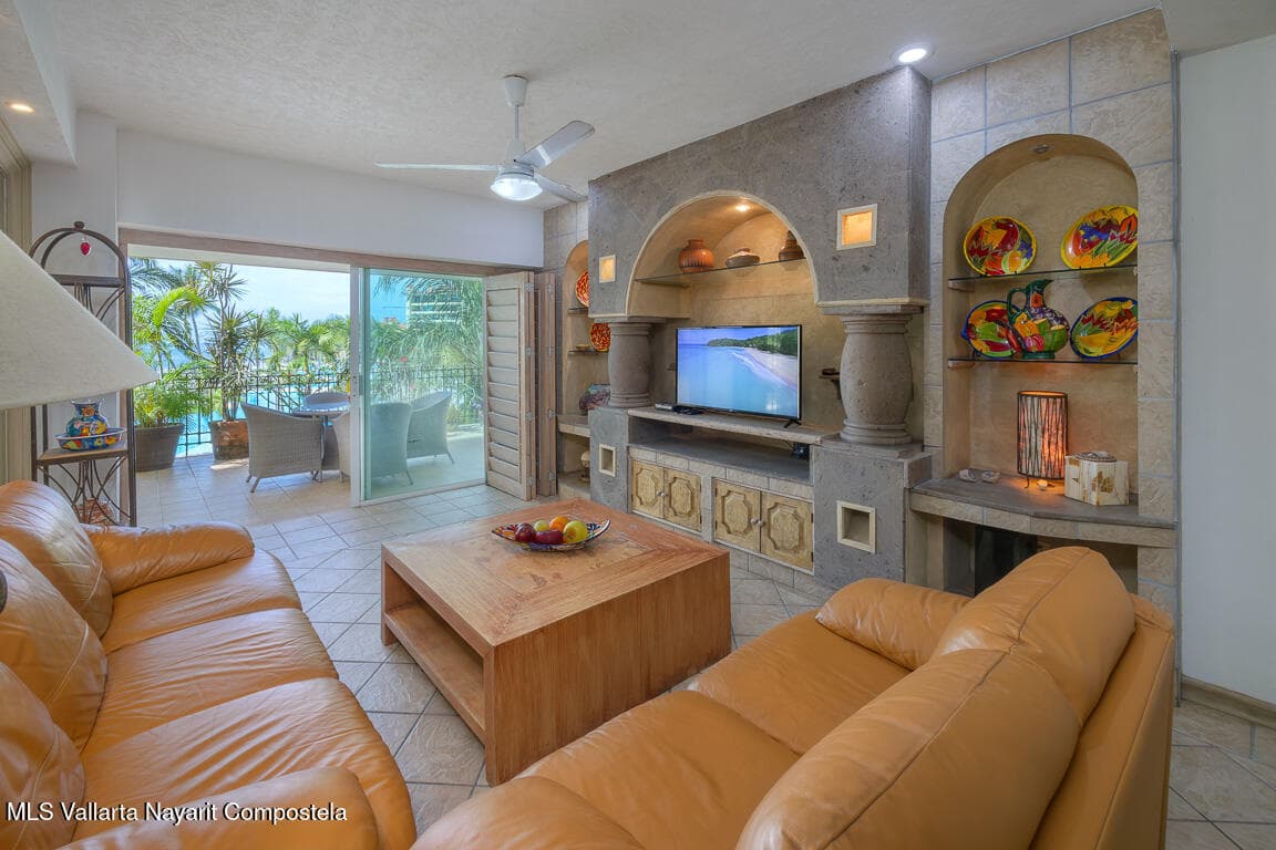 Bay View Grand 4