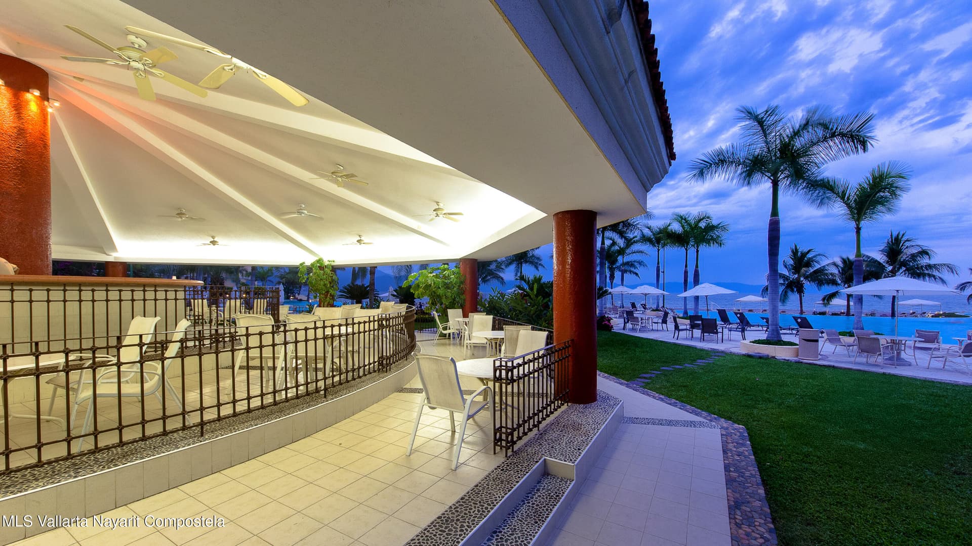 Bay View Grand 38