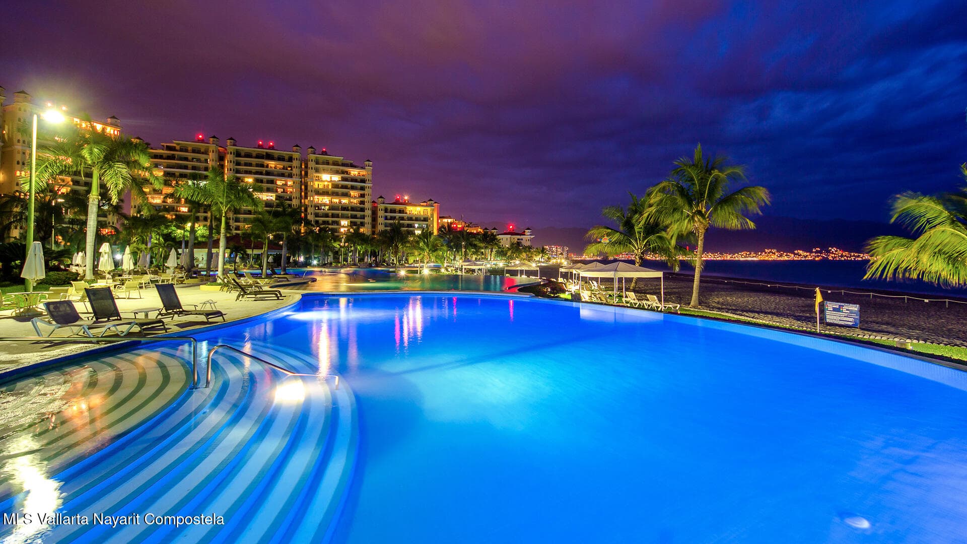 Bay View Grand 36