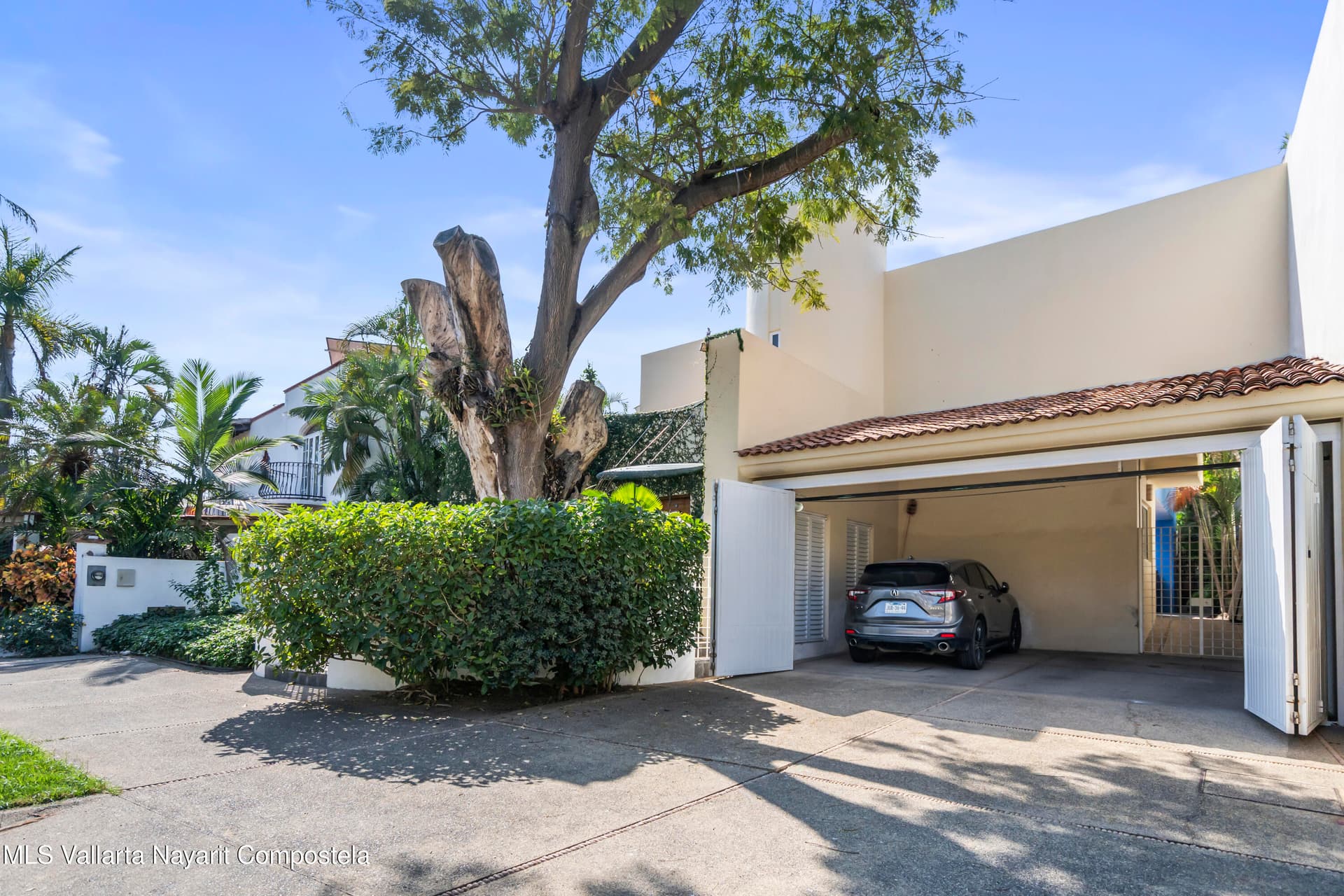 House in Marina