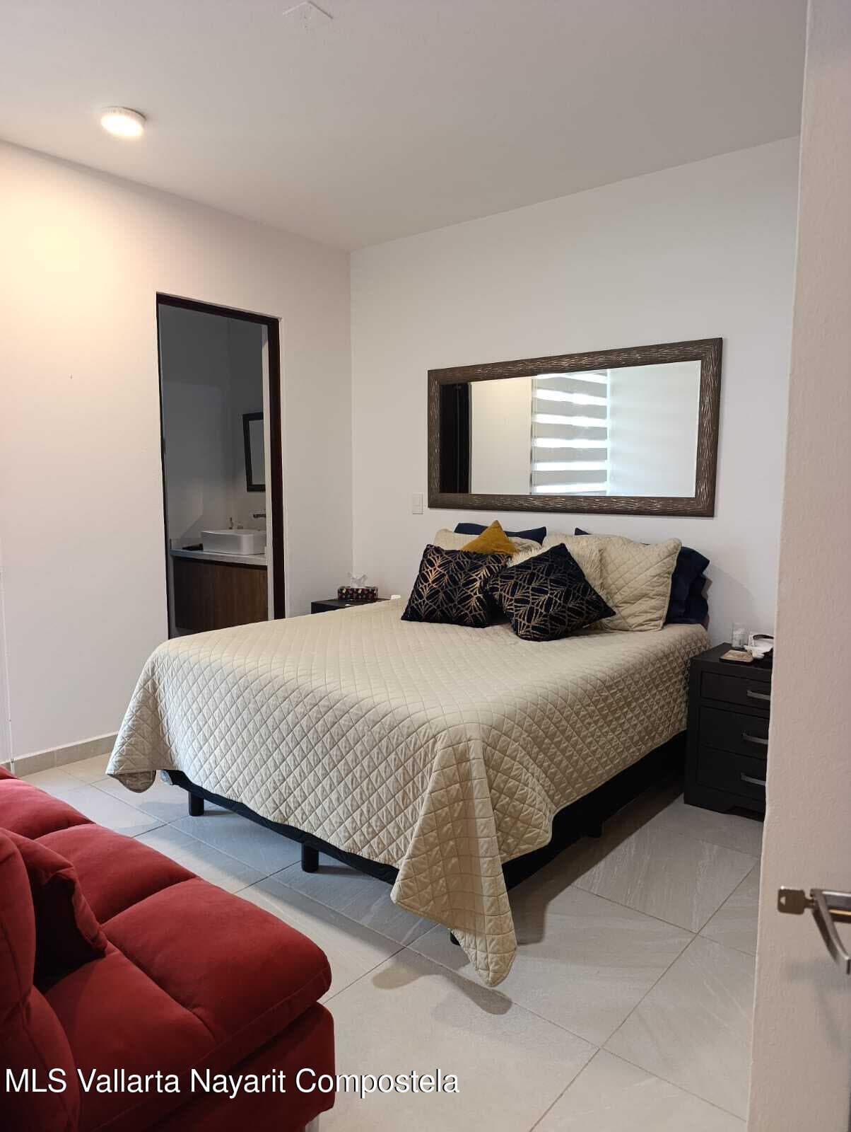 Condo 14
