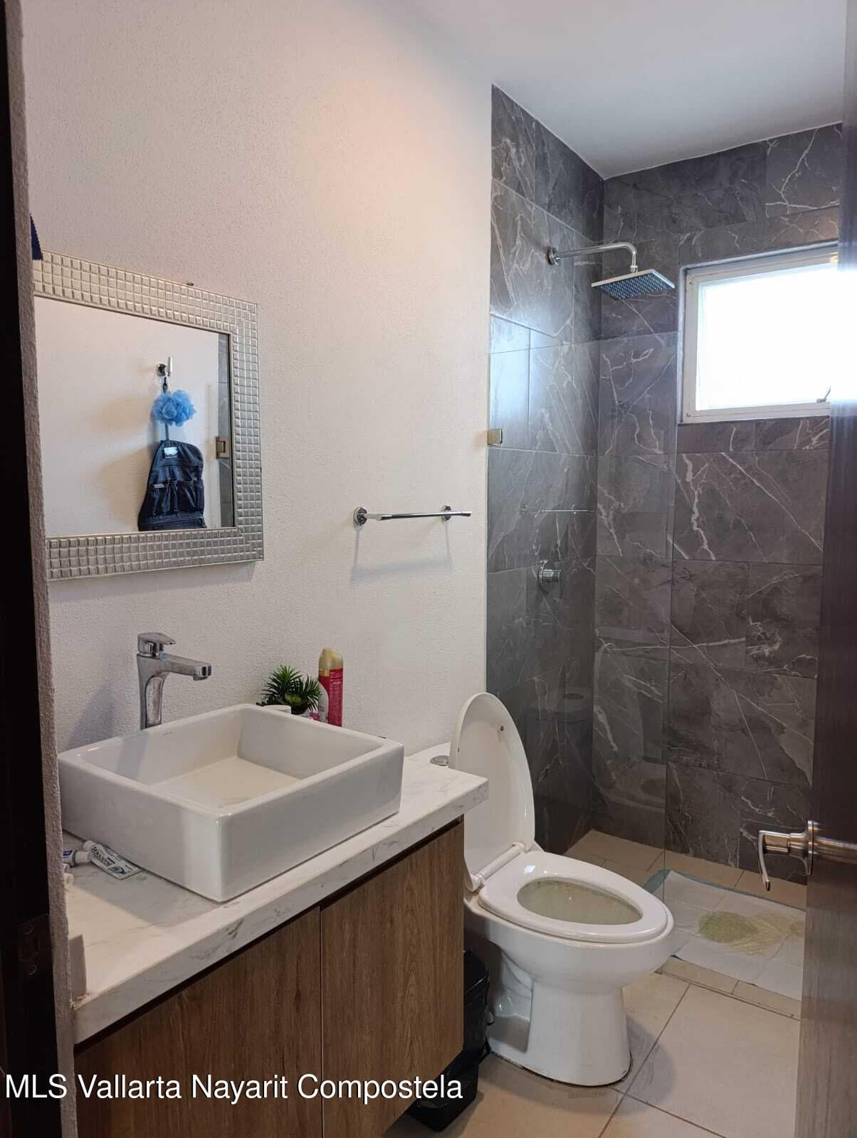 Condo 21