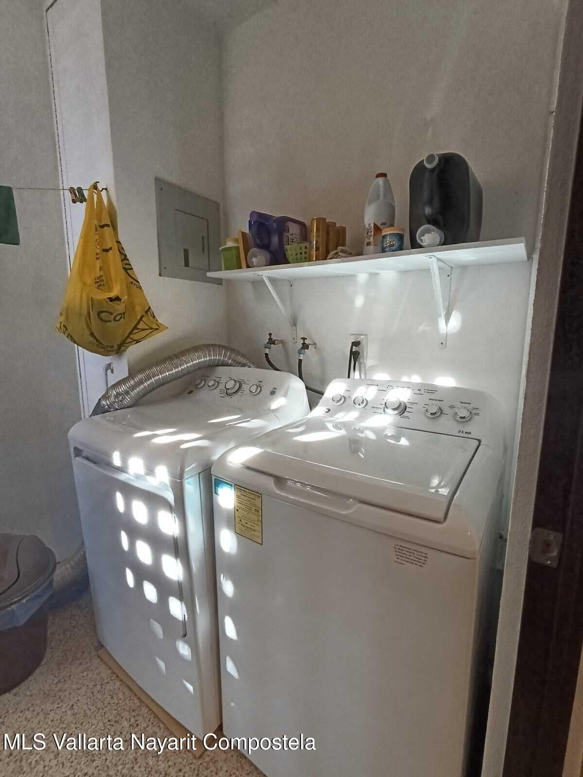 Condo 23