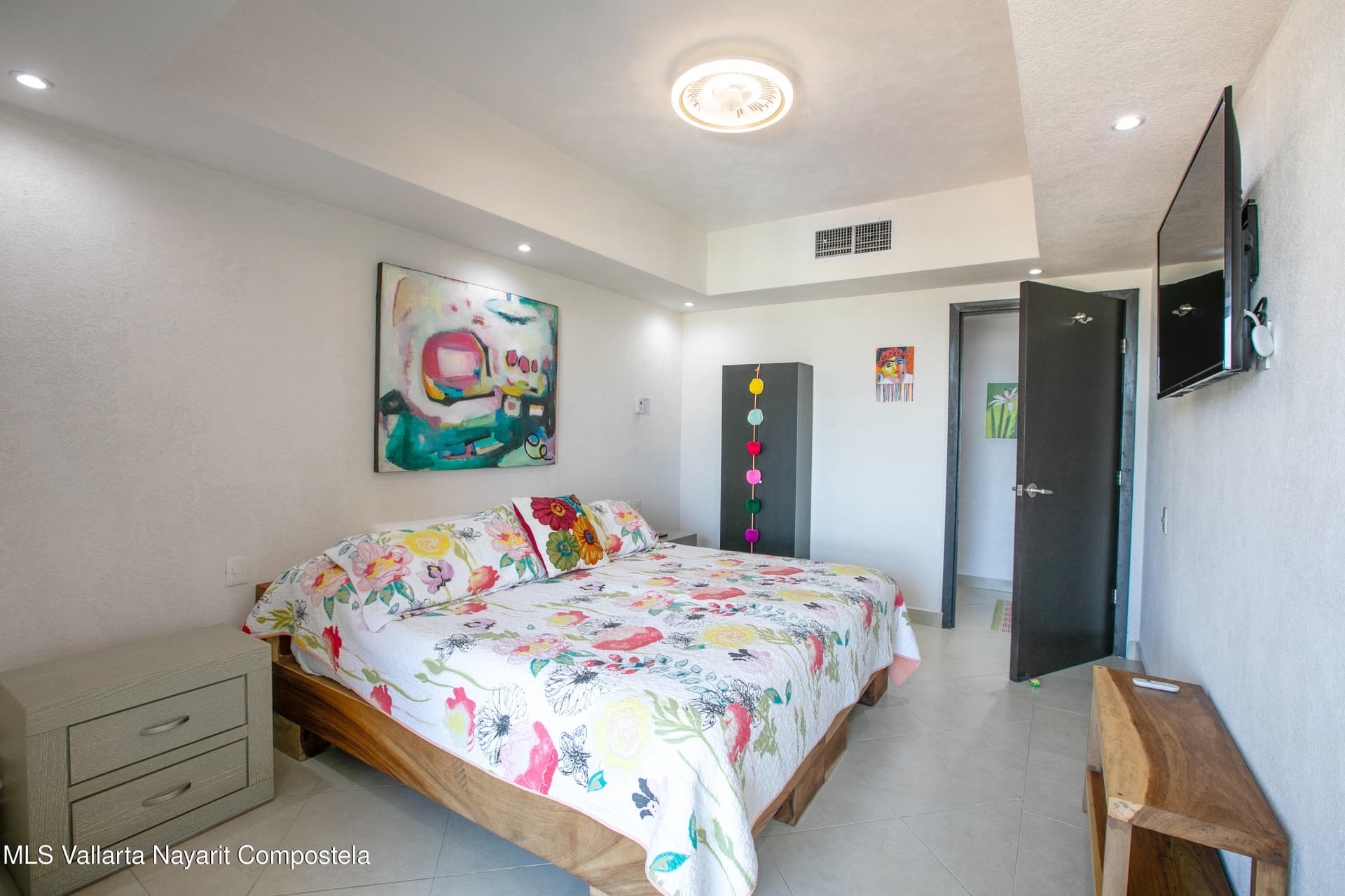 Grand Venetian 29