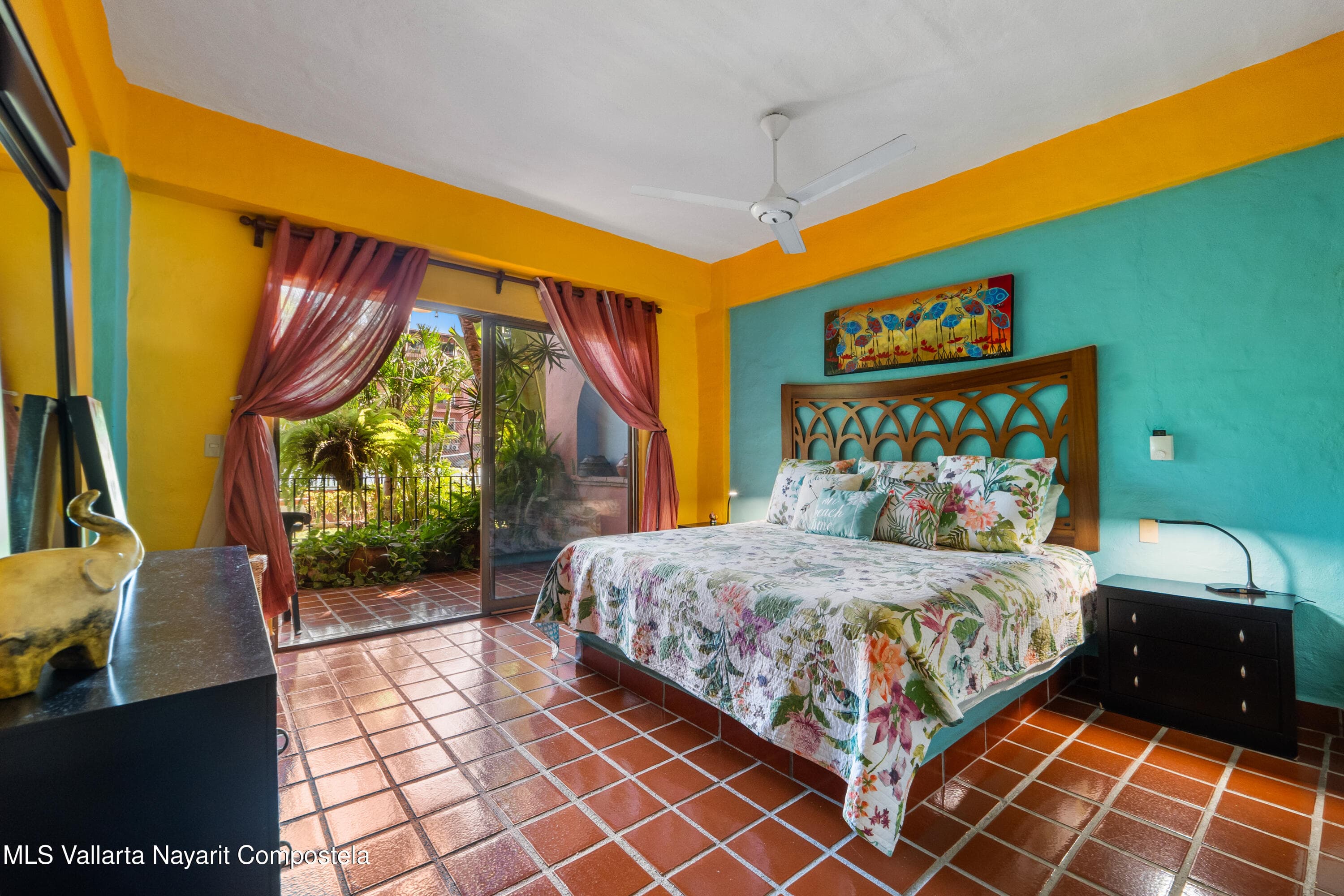 Puesta Del Sol - Marina 22