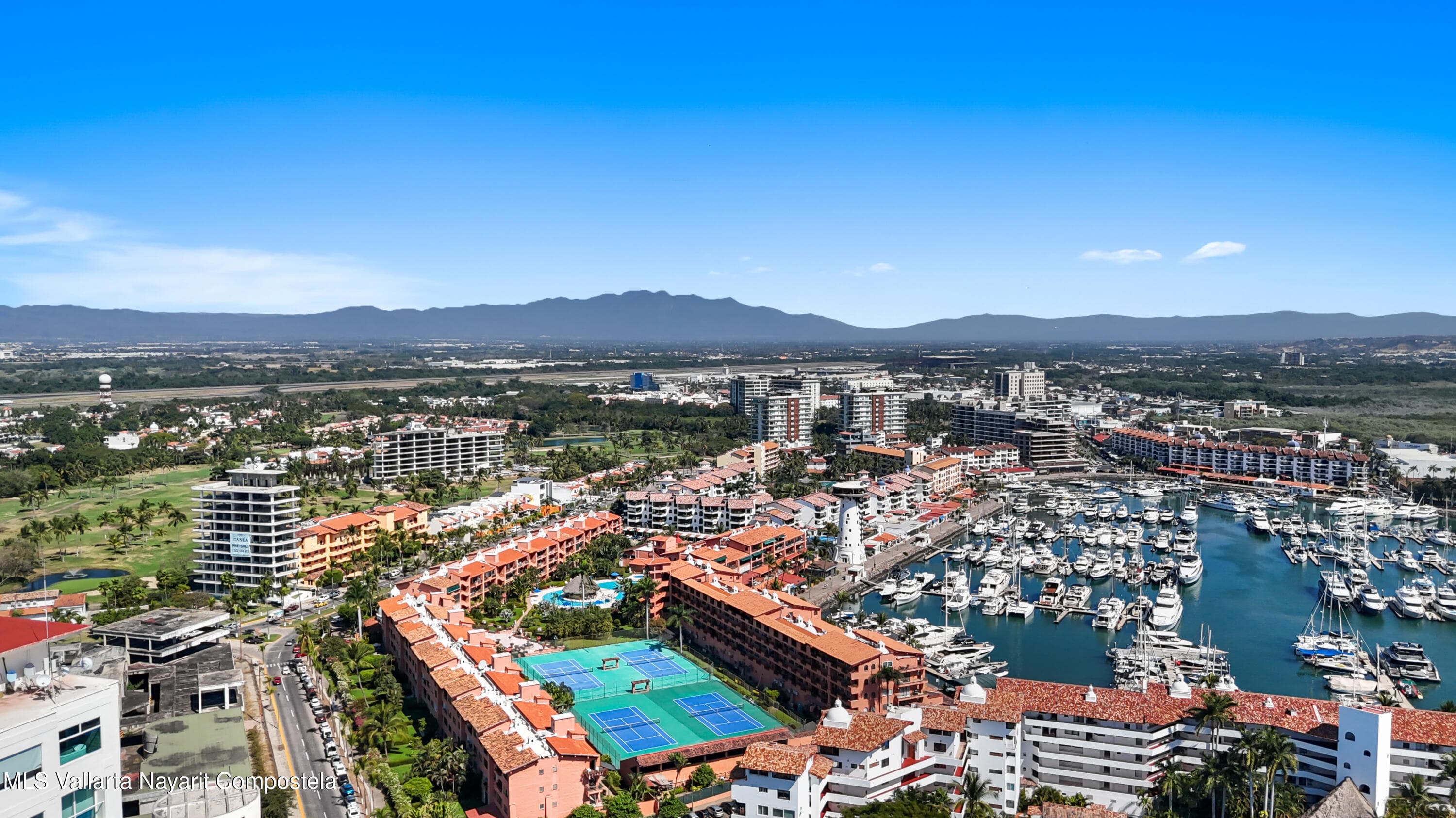 Puesta Del Sol - Marina 39