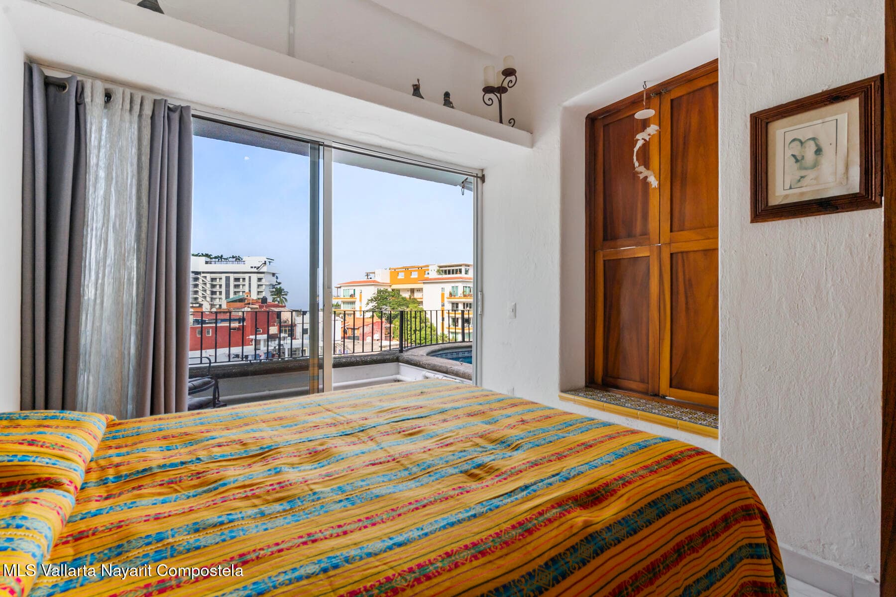 Condominio 16