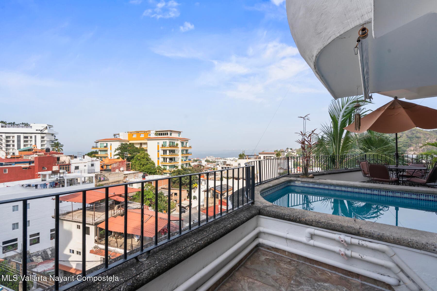 Condominio 8