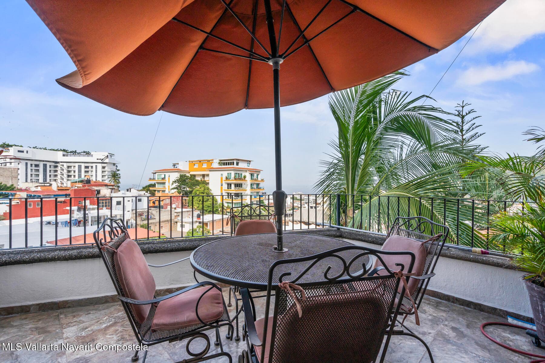 Condominio 10