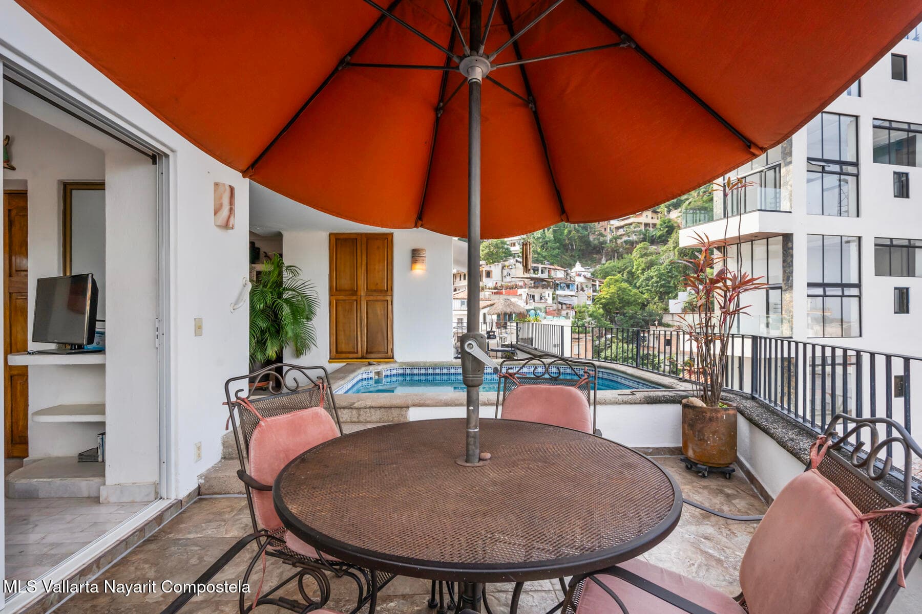 Condominio 11
