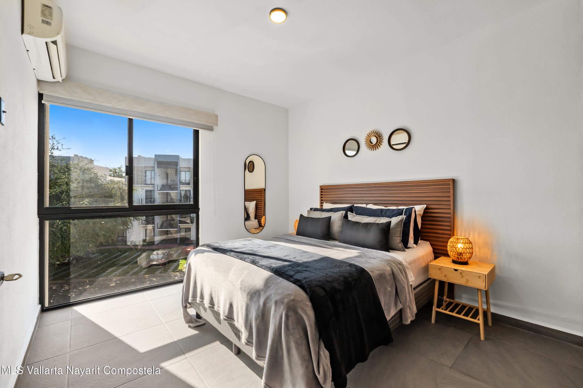 315 Paseo Foresta 9