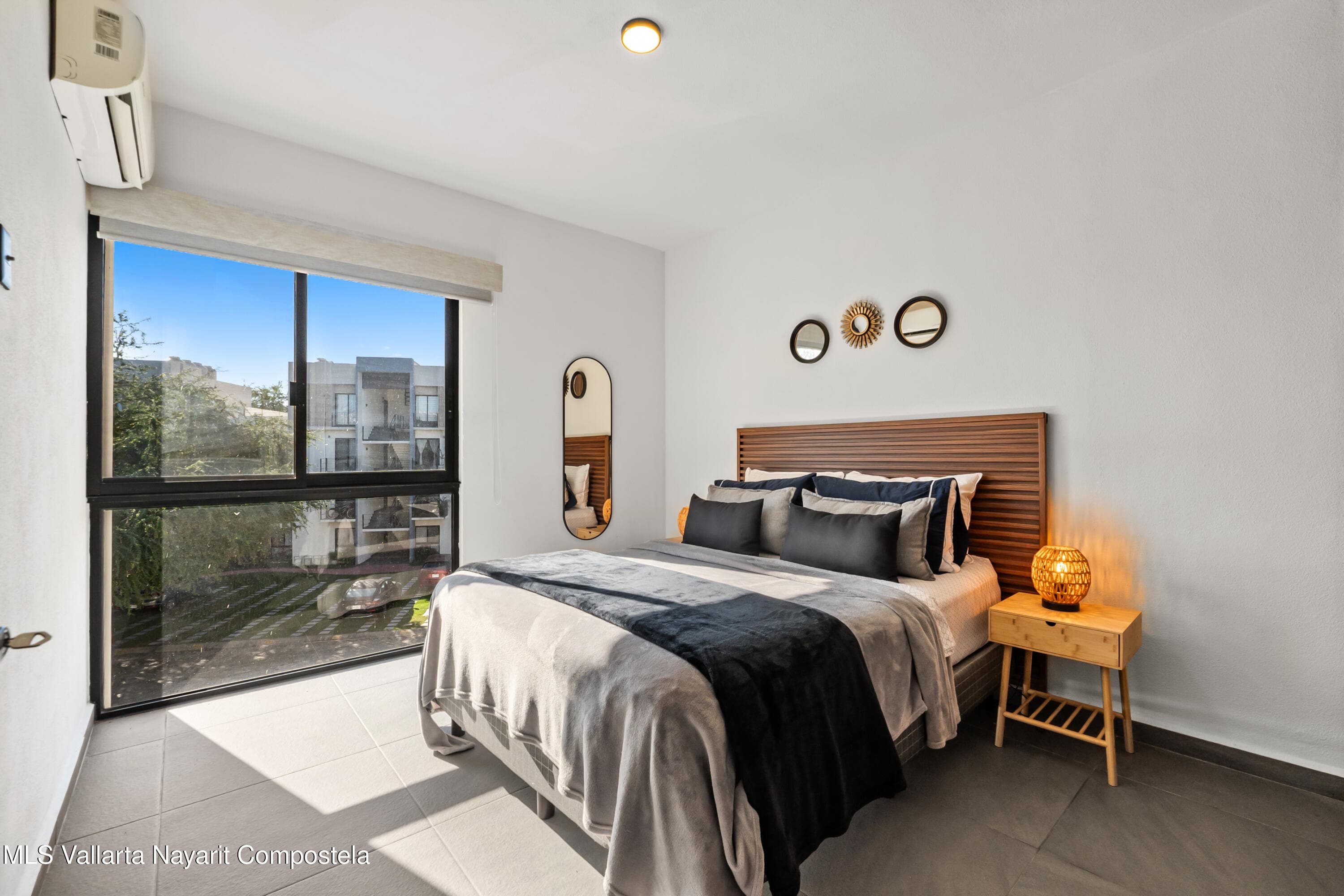 315 Paseo Foresta 9