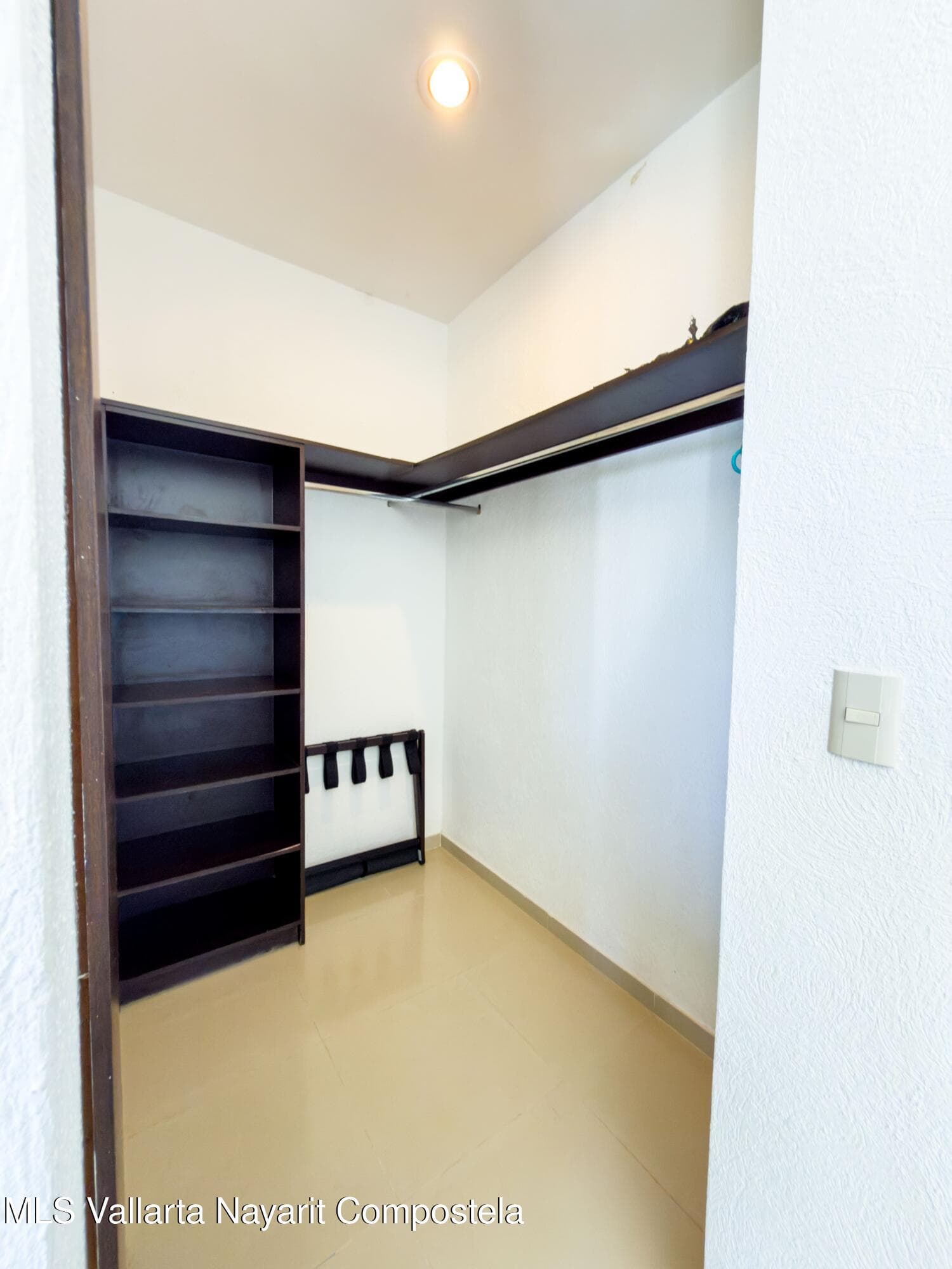 300 Av. Paseo de Vallarta 13