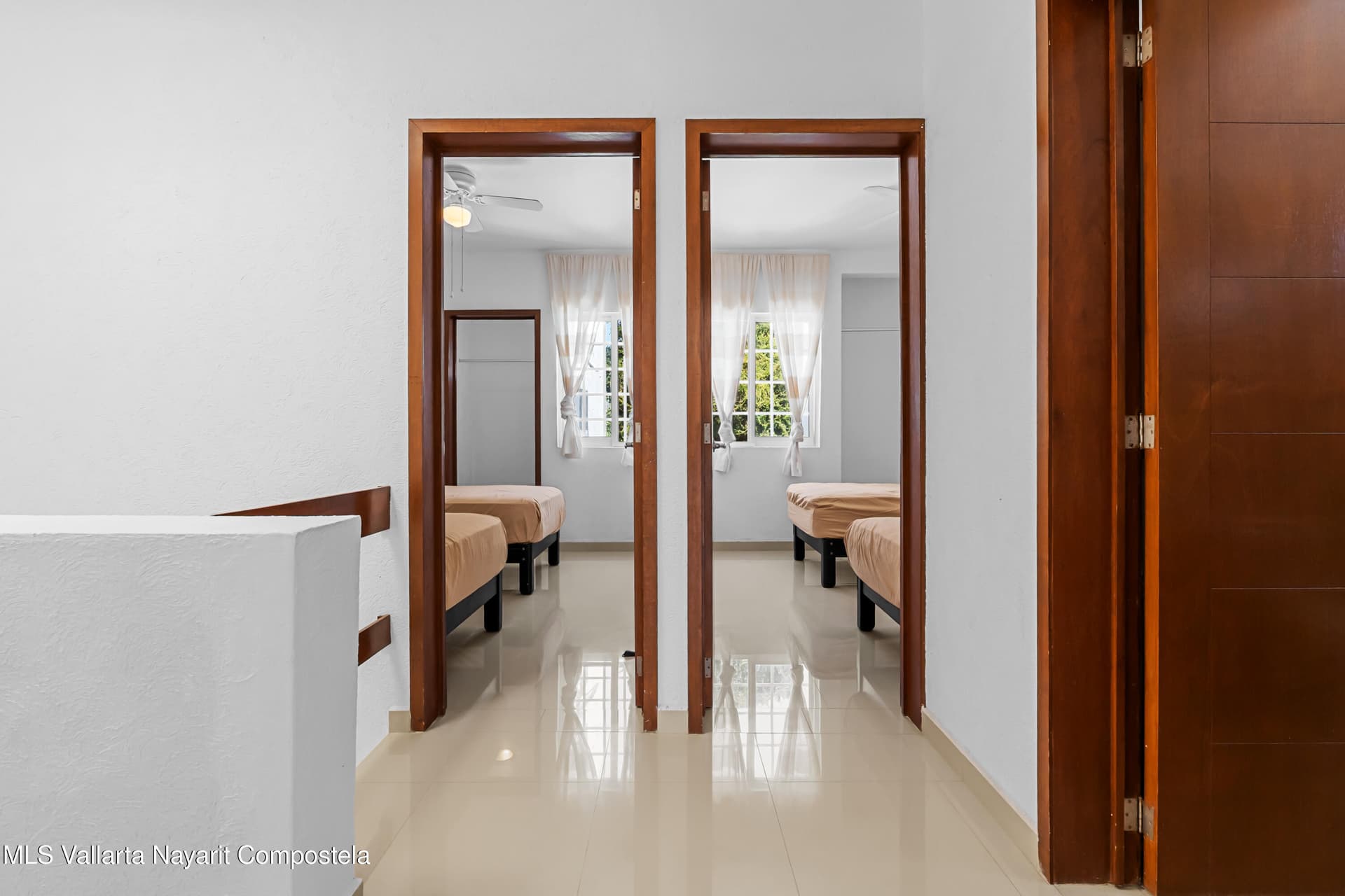 300 Av. Paseo Vallarta 11