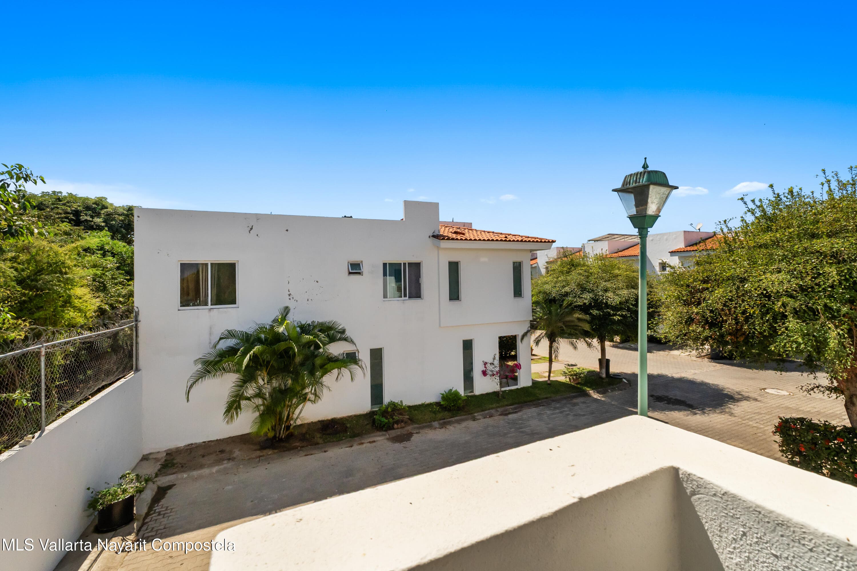 300 Av. Paseo Vallarta 22