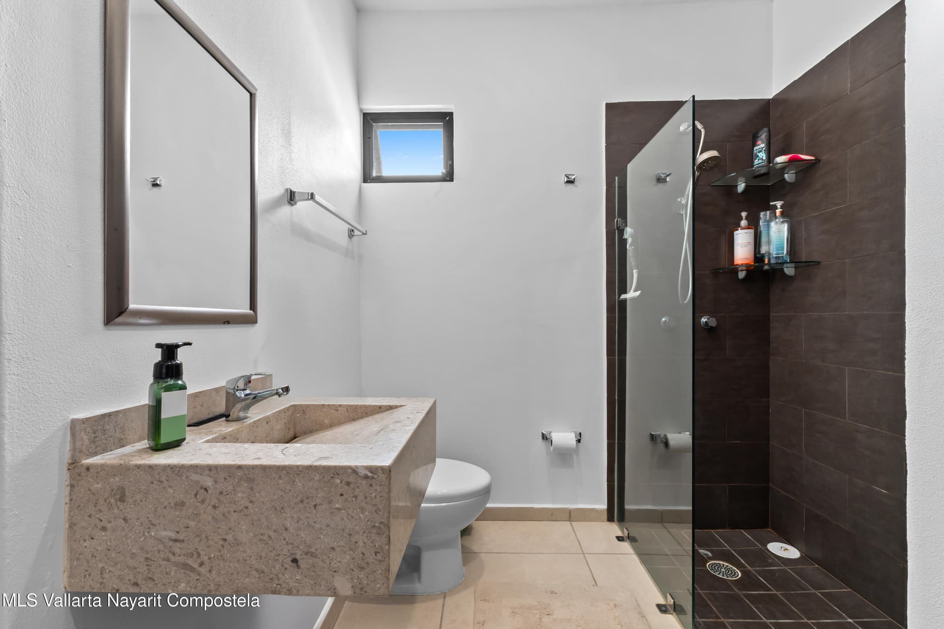 447 Av. Mezquite 17