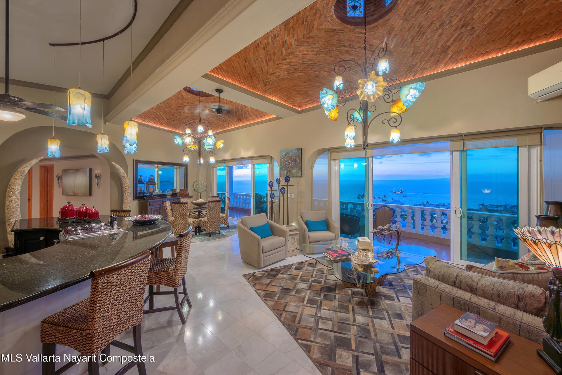 Condo in Centro North