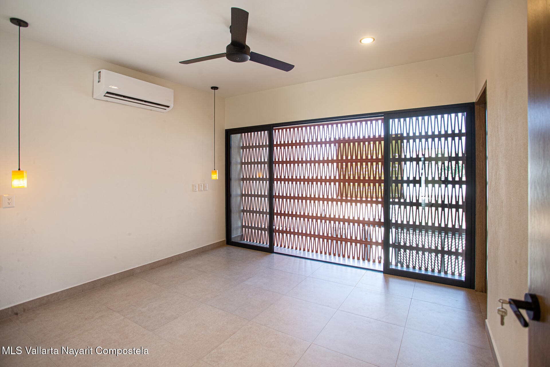 181 Lago Del Oso 32