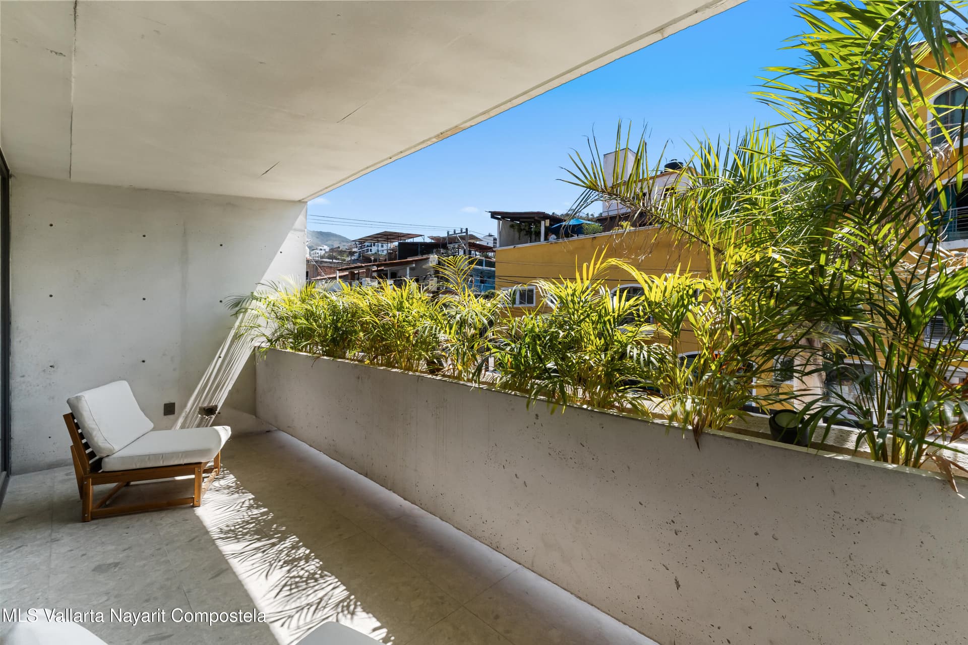 Varia Living 8