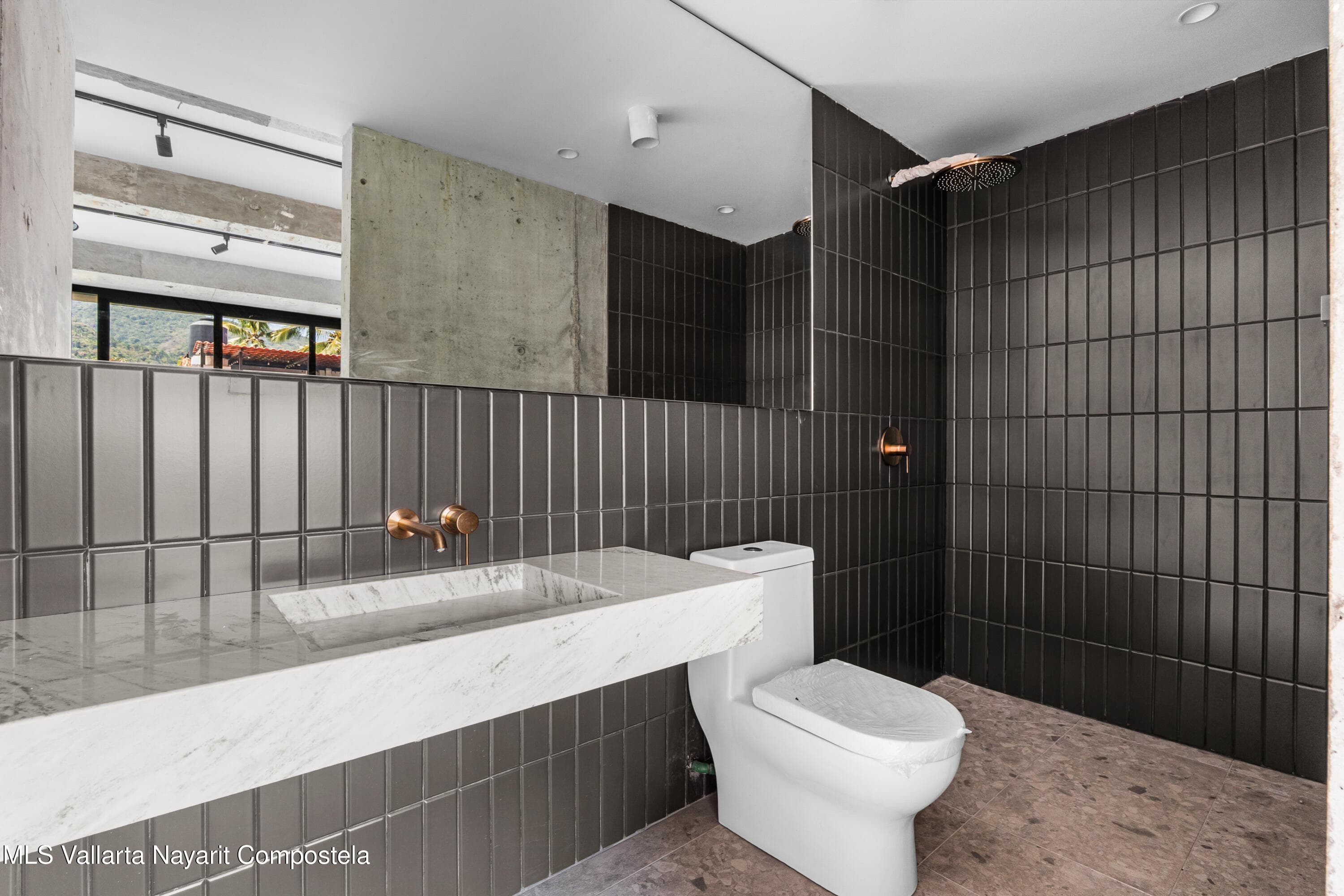 Varia Living 21