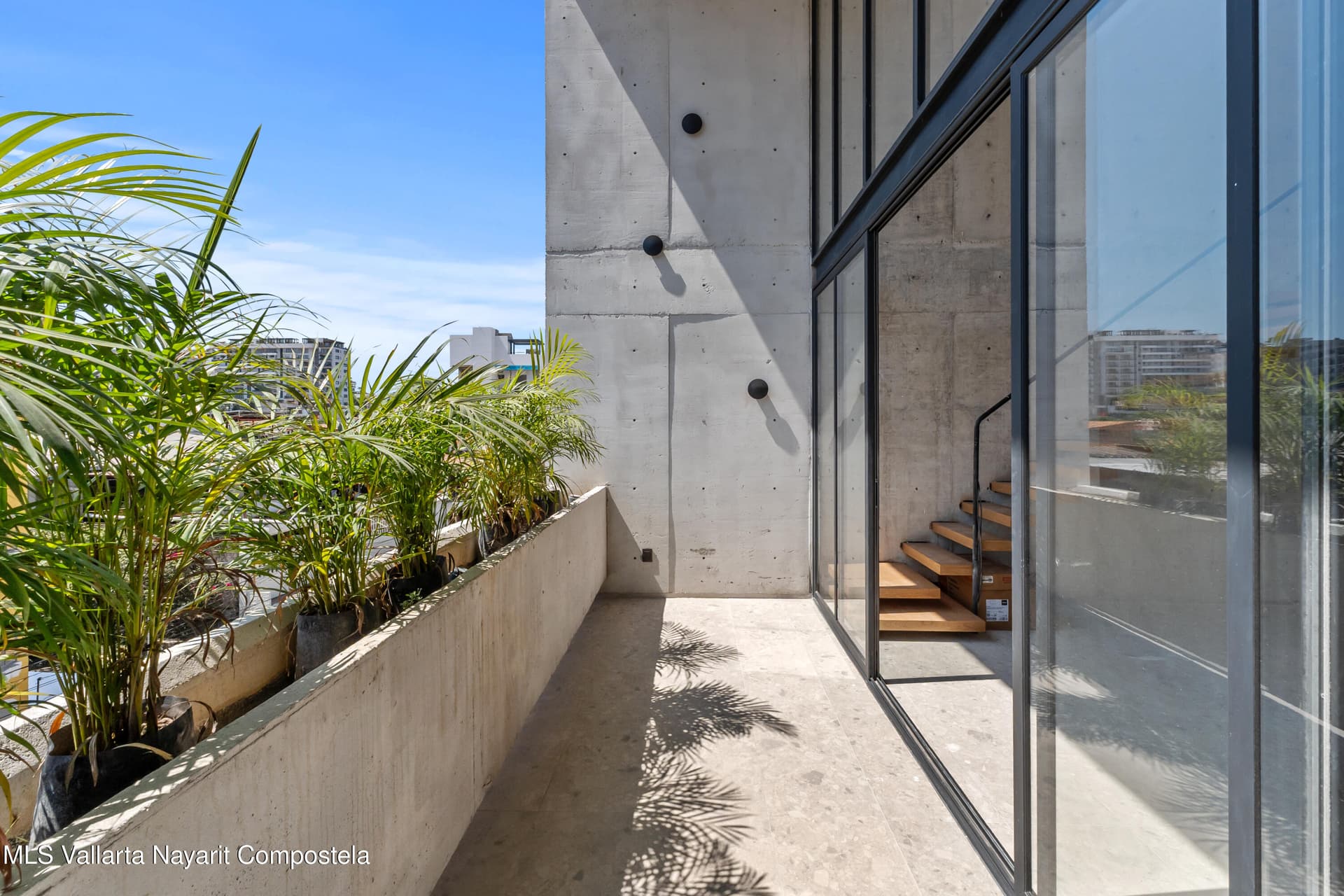 Varia Living 18