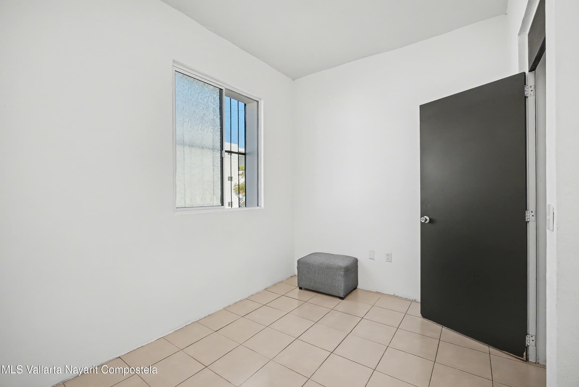 260 Vista al Monte 8