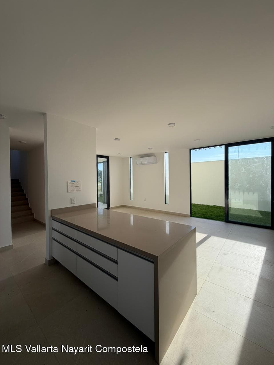 145 Boulevard Nayarit 3