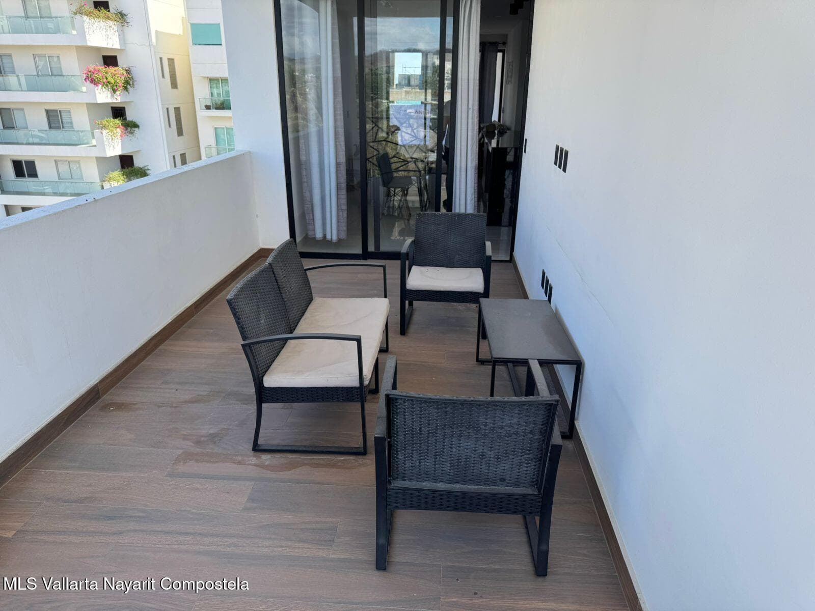 Avelar 9.0 Condominios 25