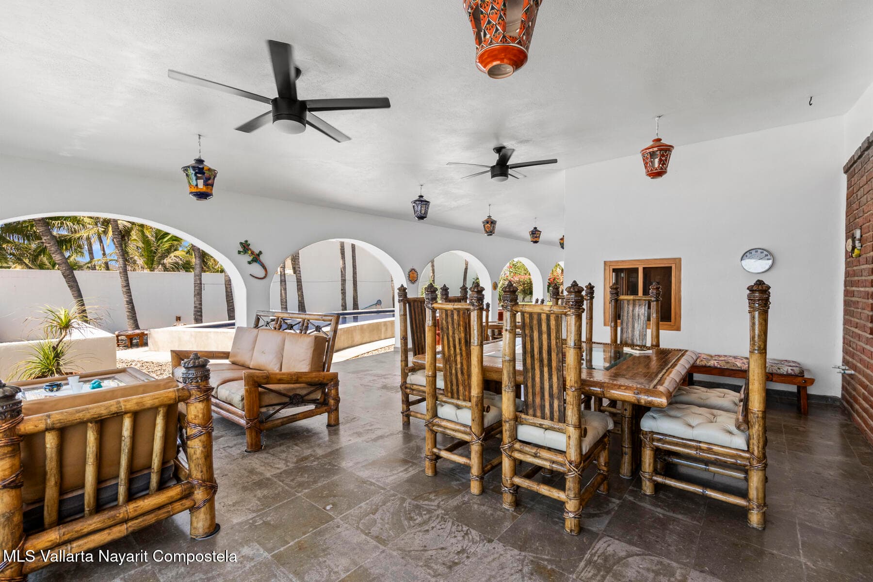 3 Calle Tiburon 13