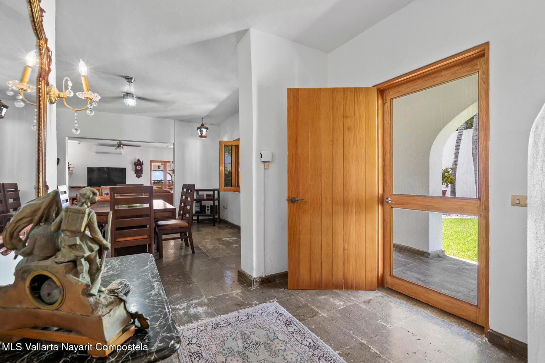 3 Calle Tiburon 20