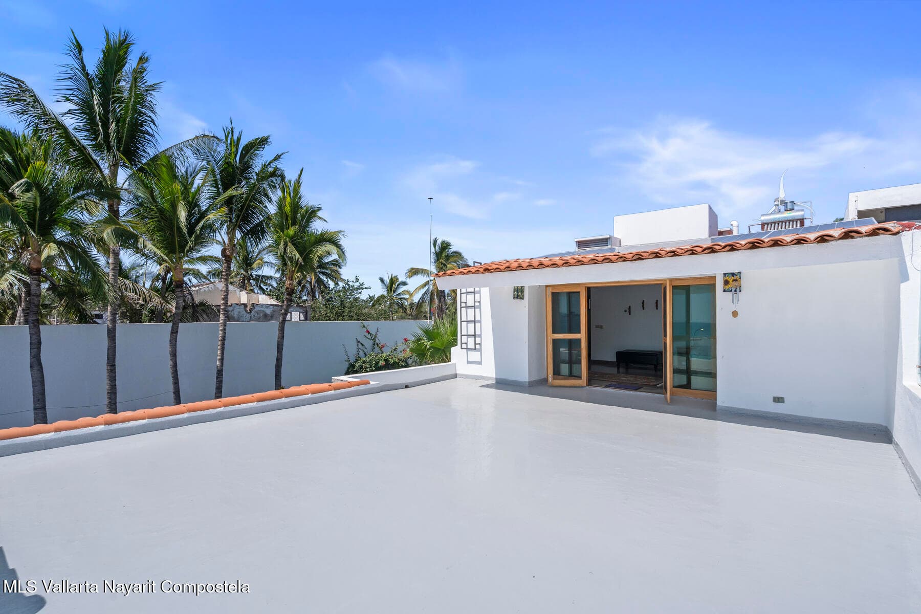 3 Calle Tiburon 32