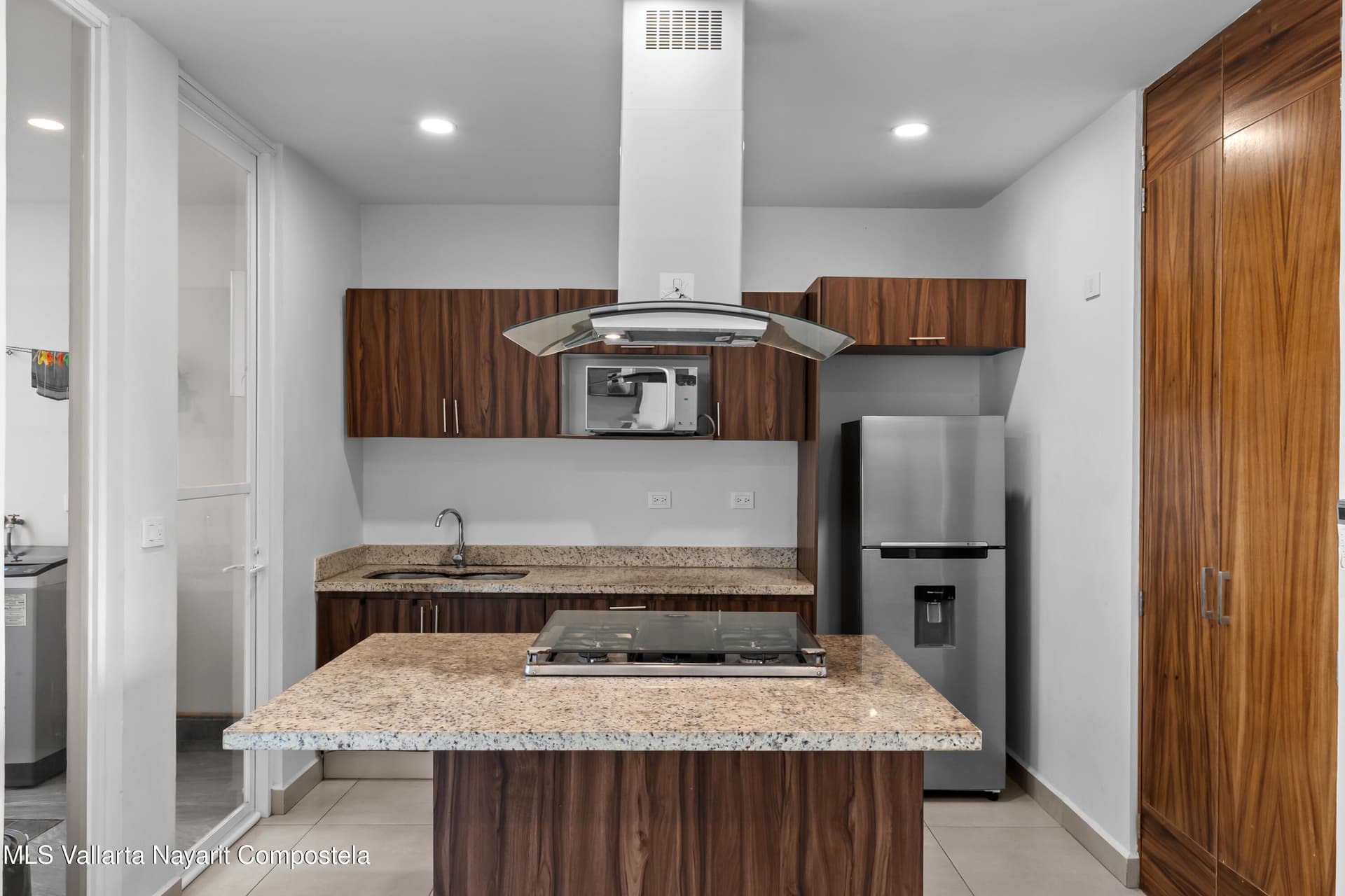 Ebano Residencial 12